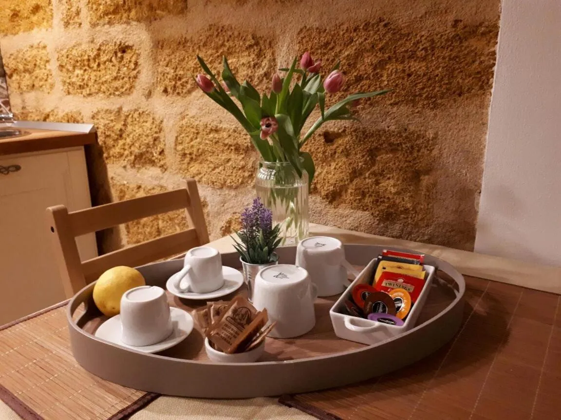 Coffee/tea facilities in AL-ZABUT