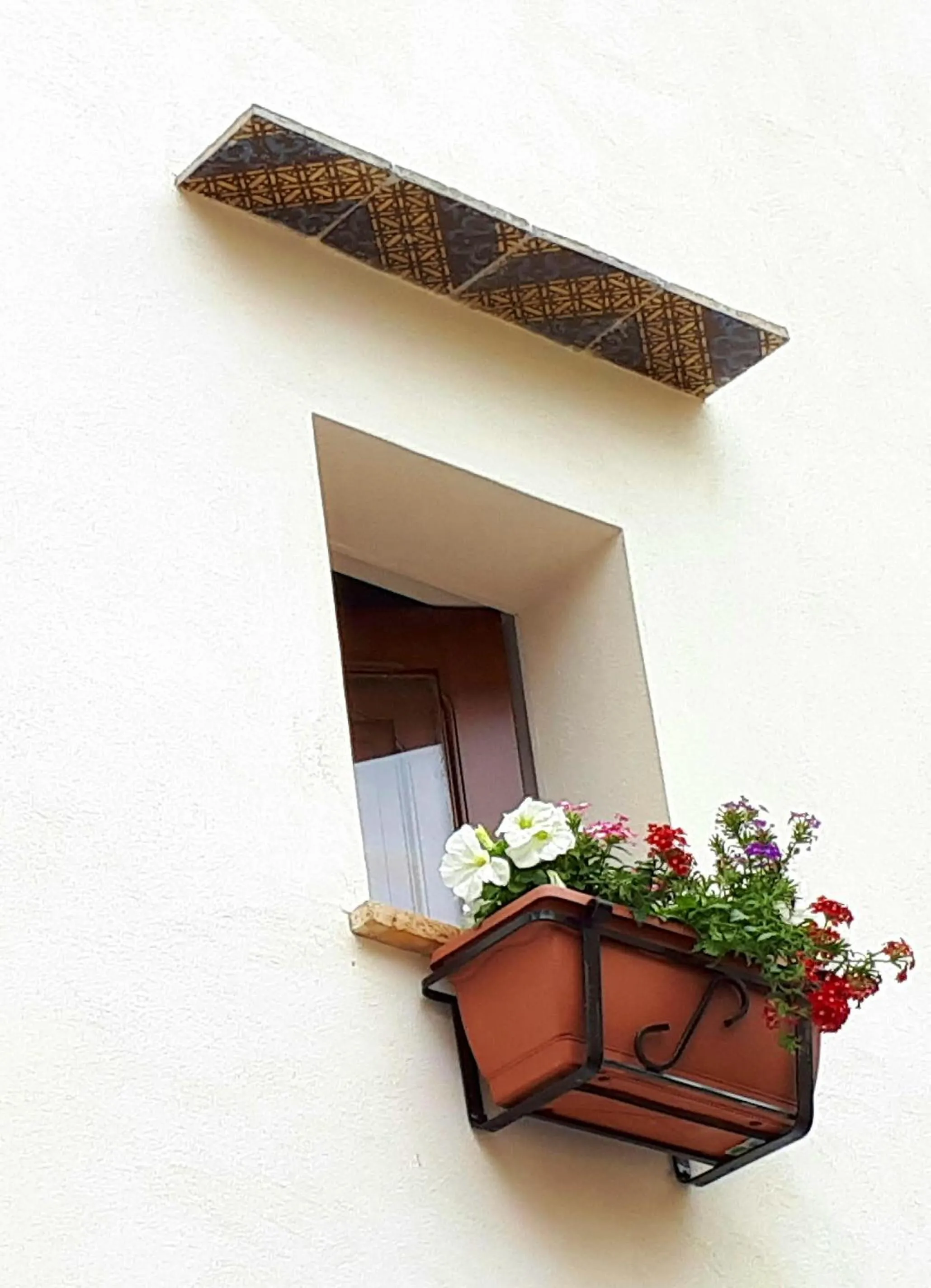 Property building in AL-ZABUT