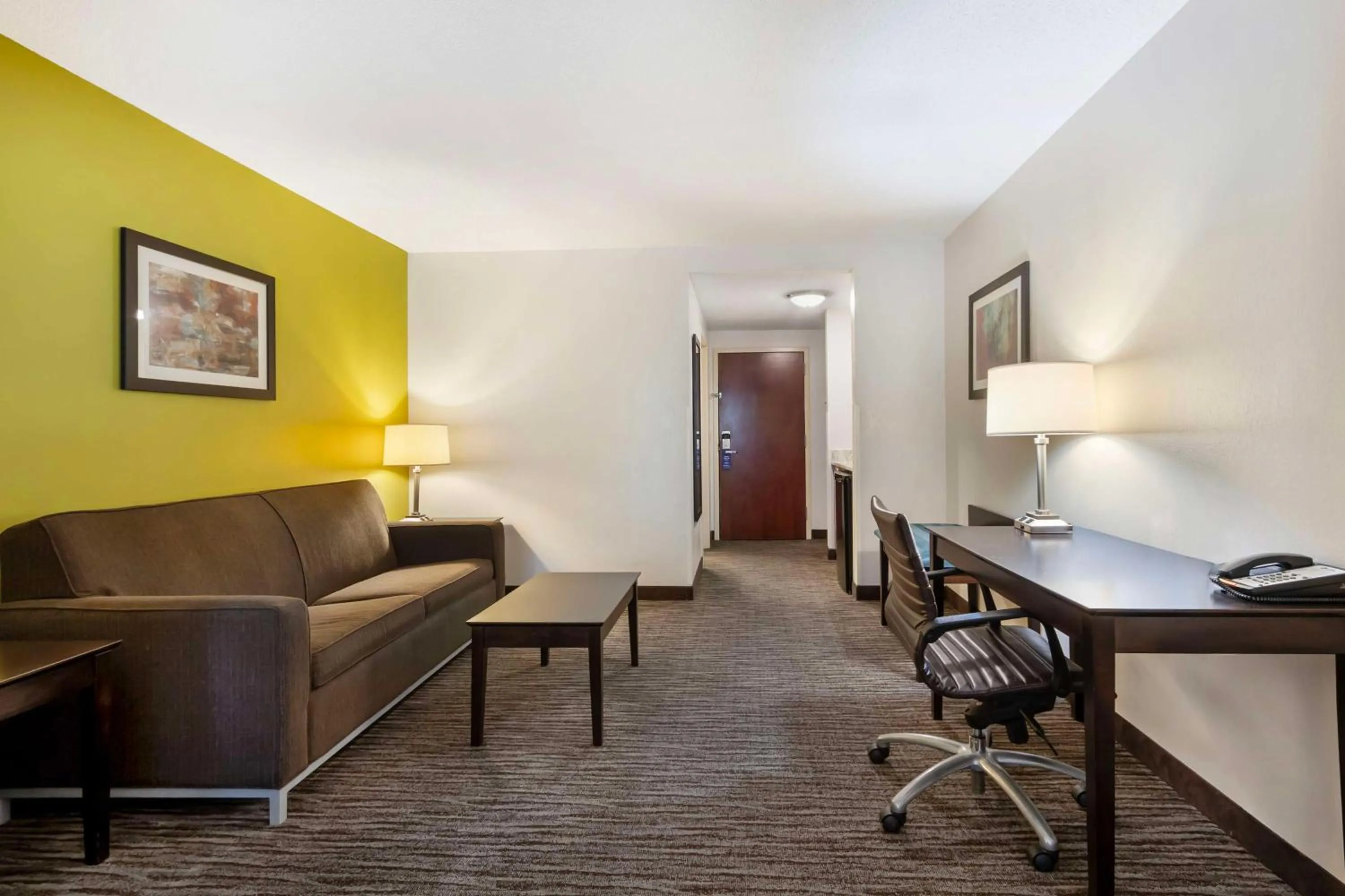 Photo of the whole room in Best Western Magnolia Inn and Suites