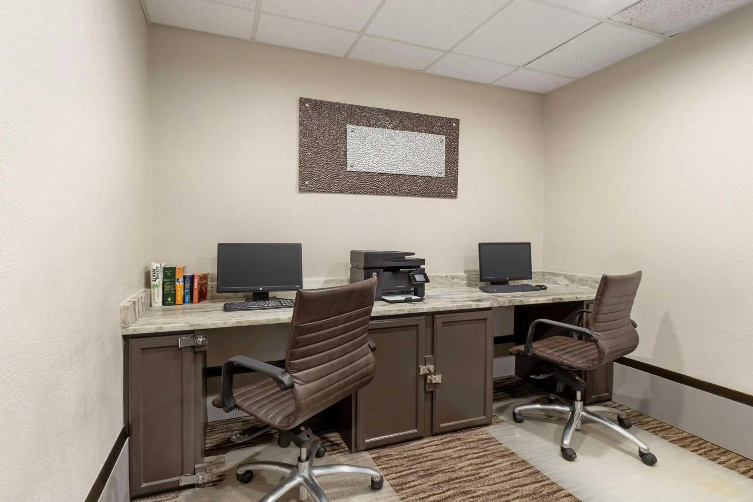 Business facilities in Best Western Magnolia Inn and Suites