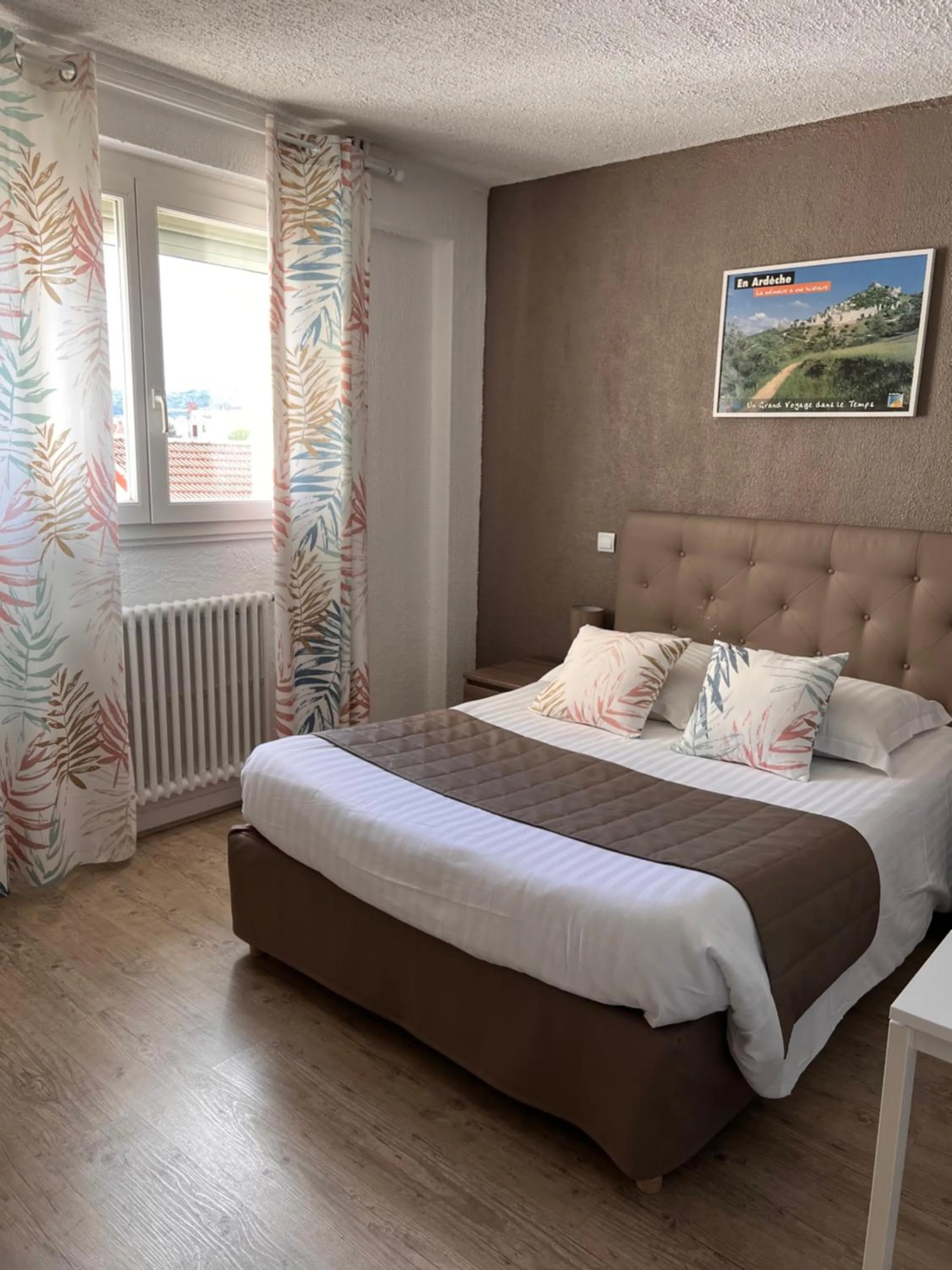 Photo of the whole room, Bed in Hotel Alpes Cevennes