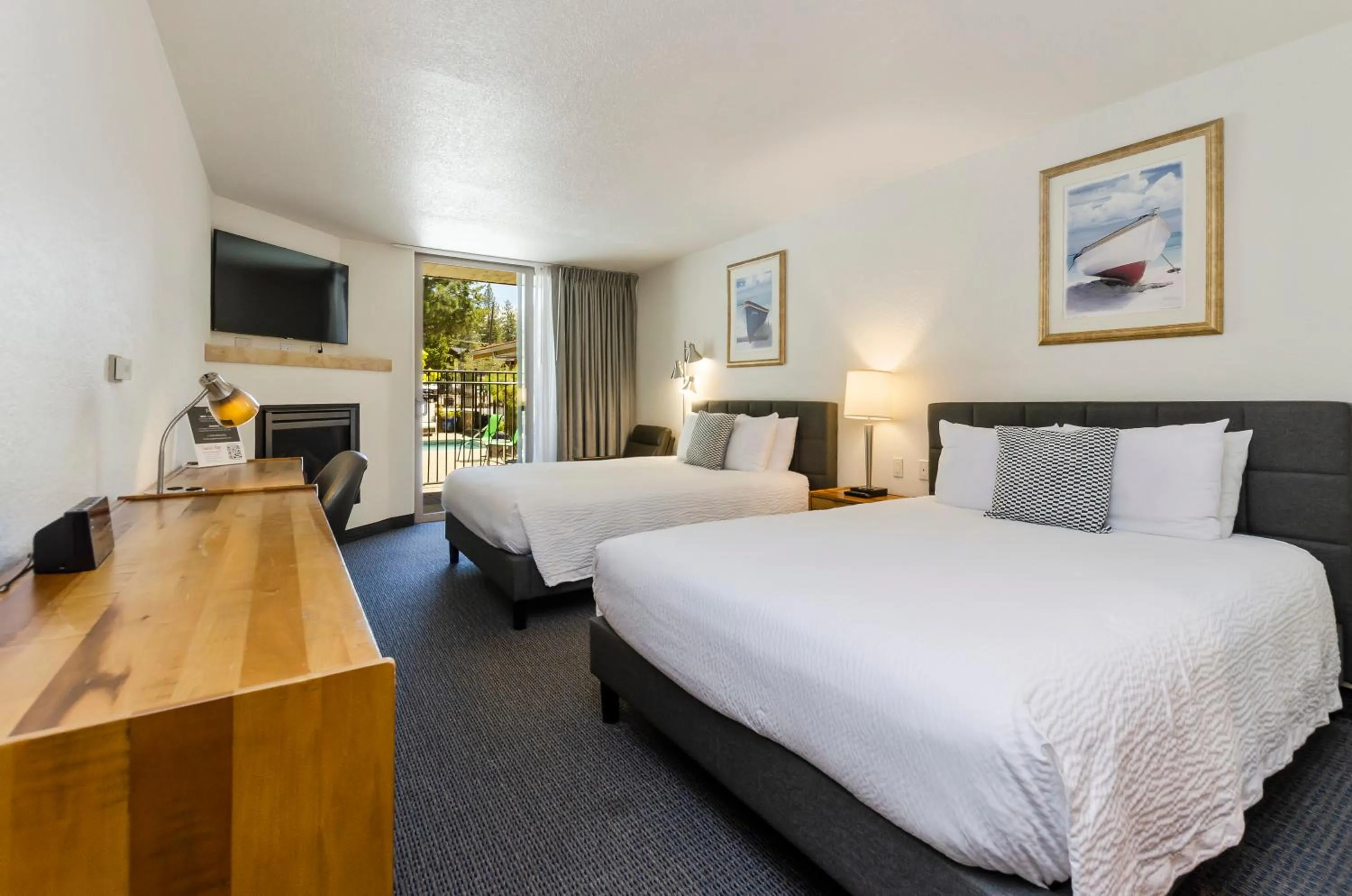 Bed in Firelite Lodge