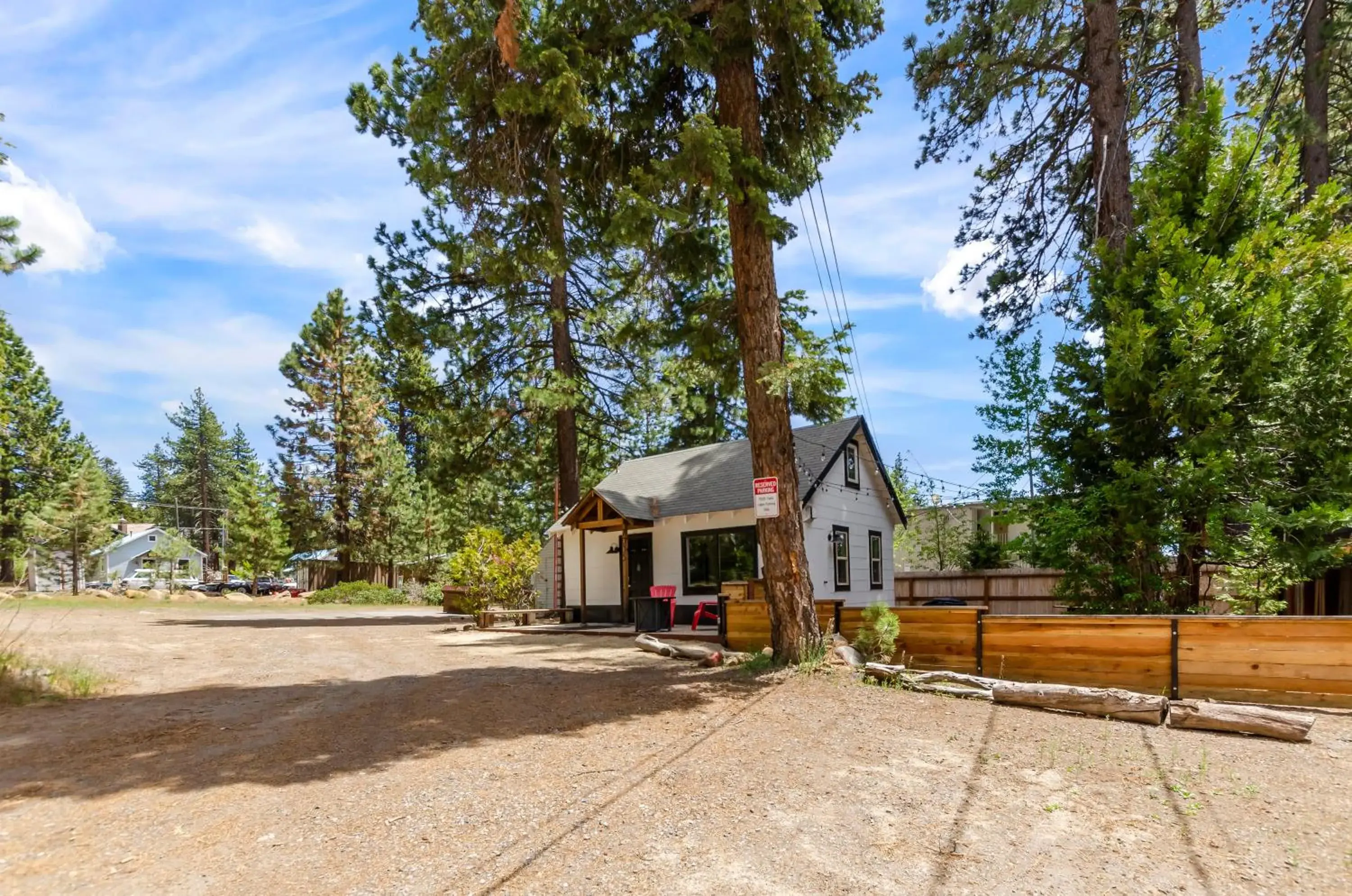 Property building in Firelite Lodge Property building in Firelite Lodge