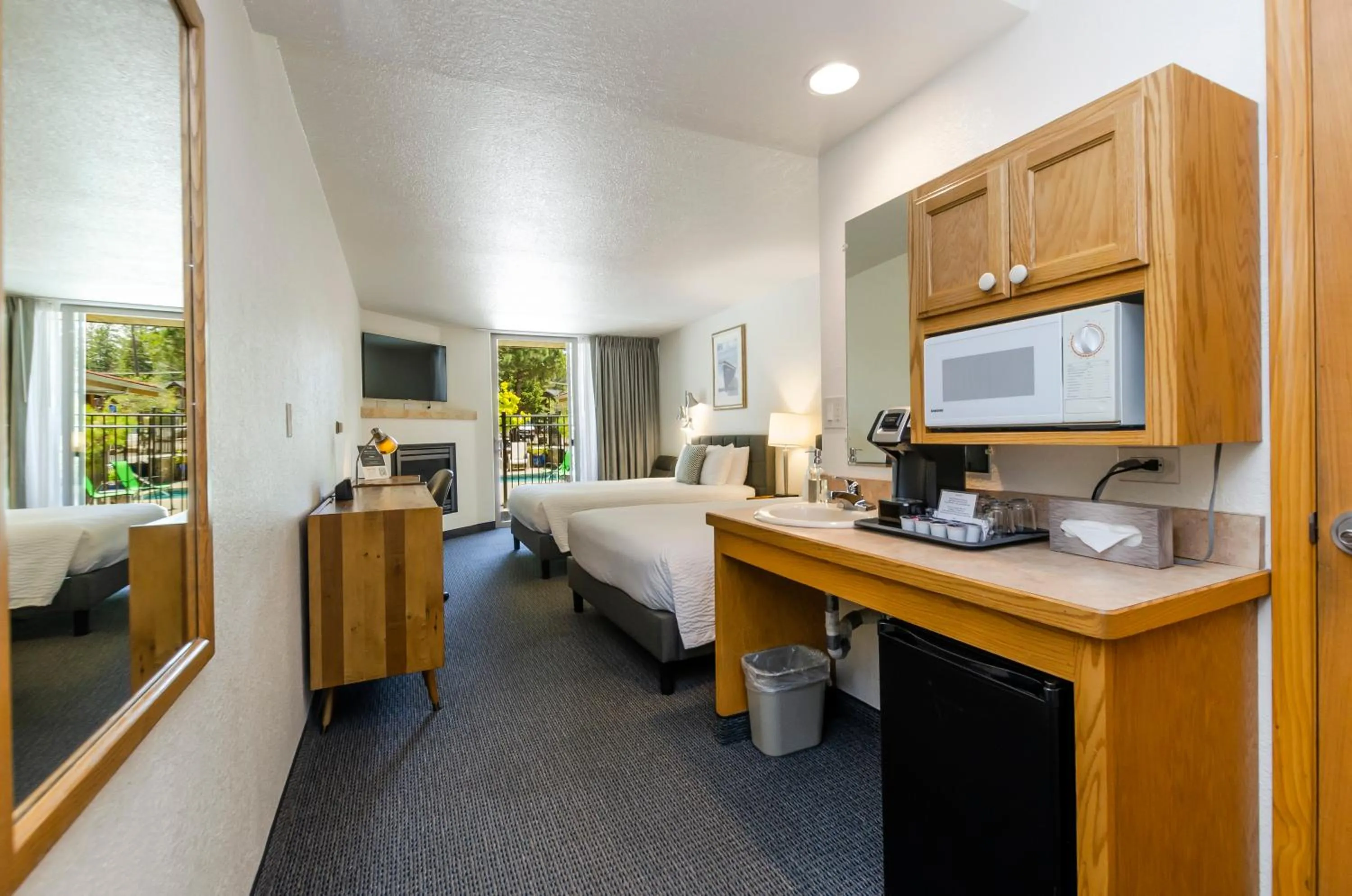 Bed in Firelite Lodge