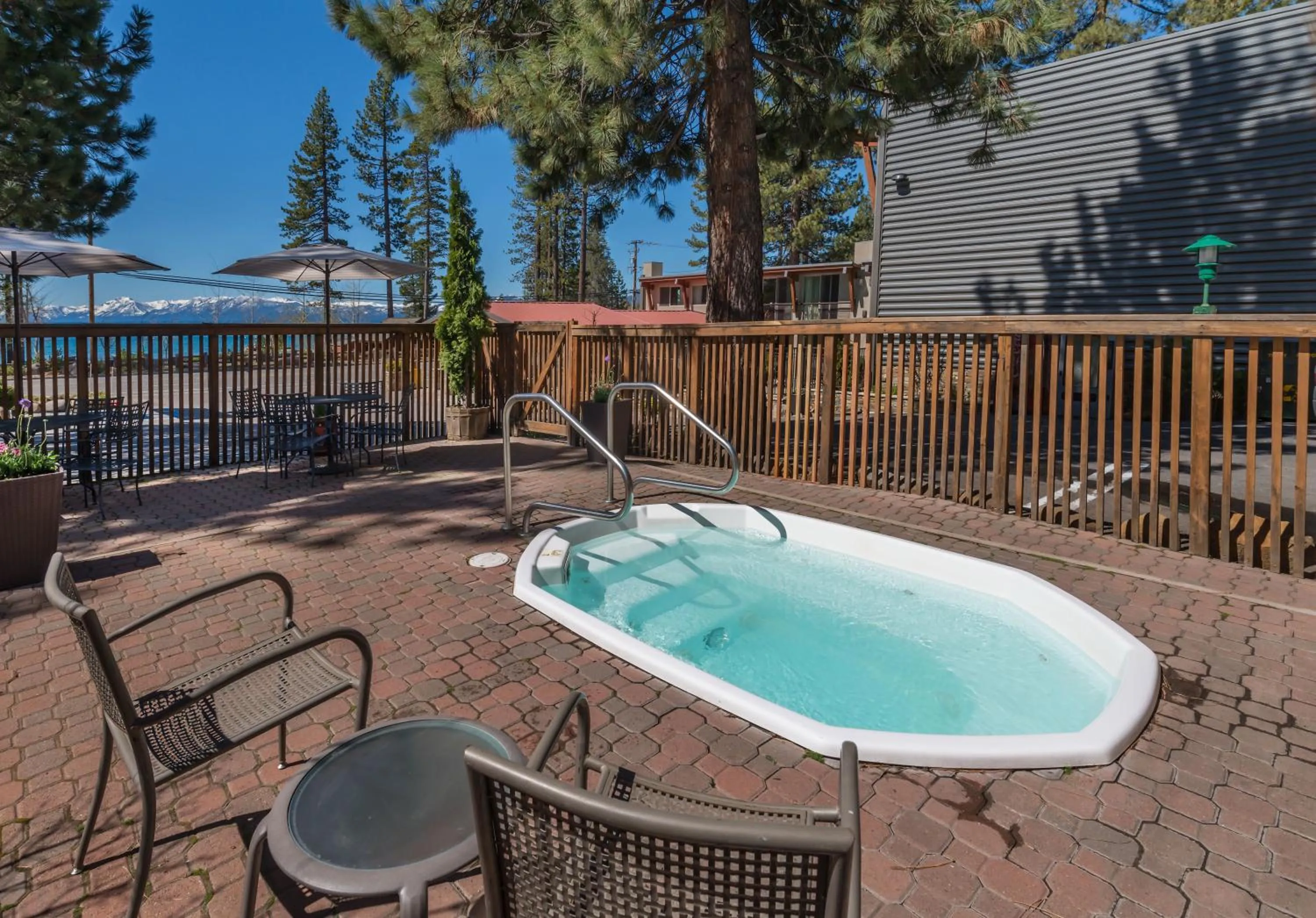 Hot Tub in Firelite Lodge