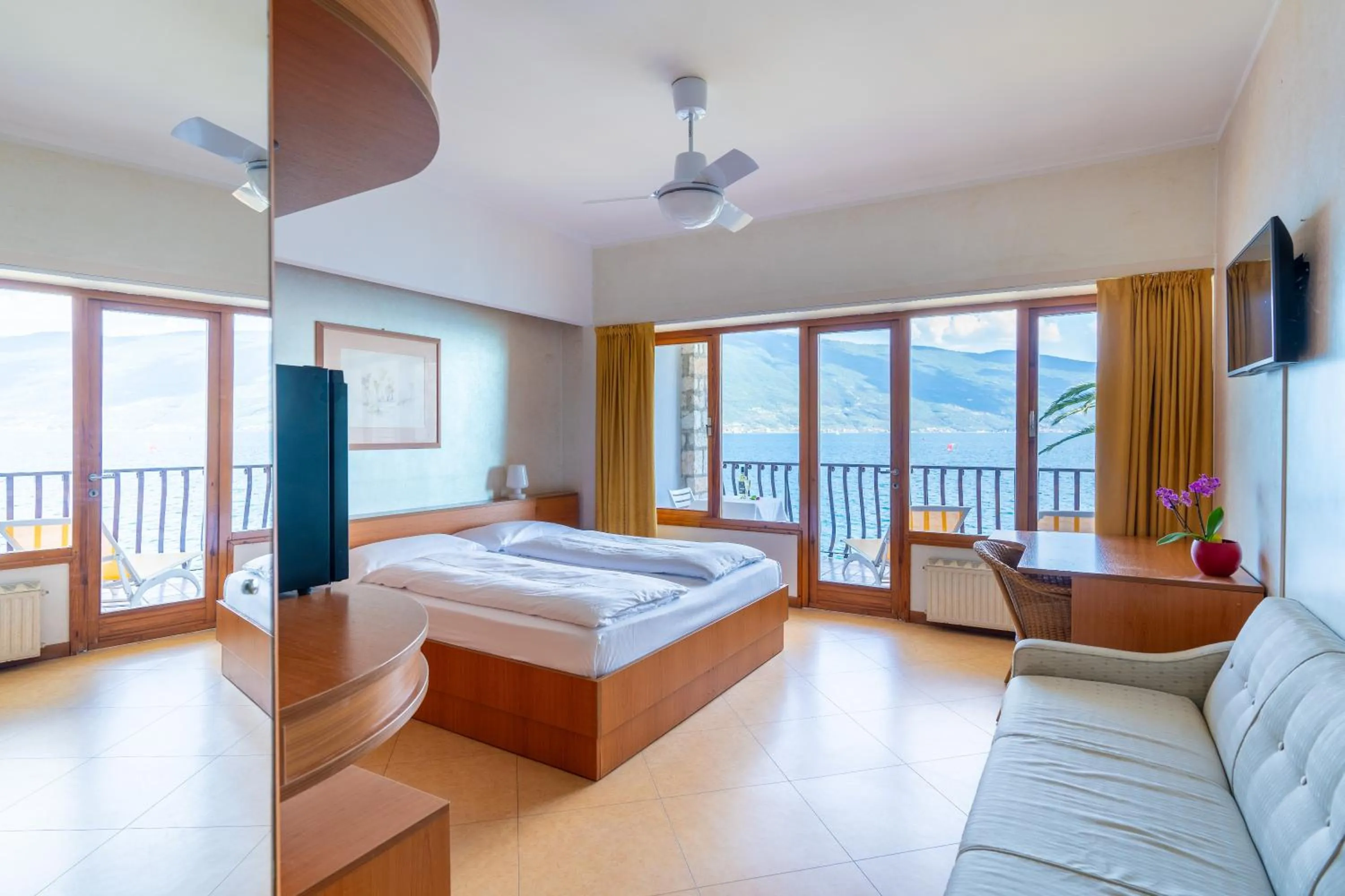 Bed in Hotel Forbisicle