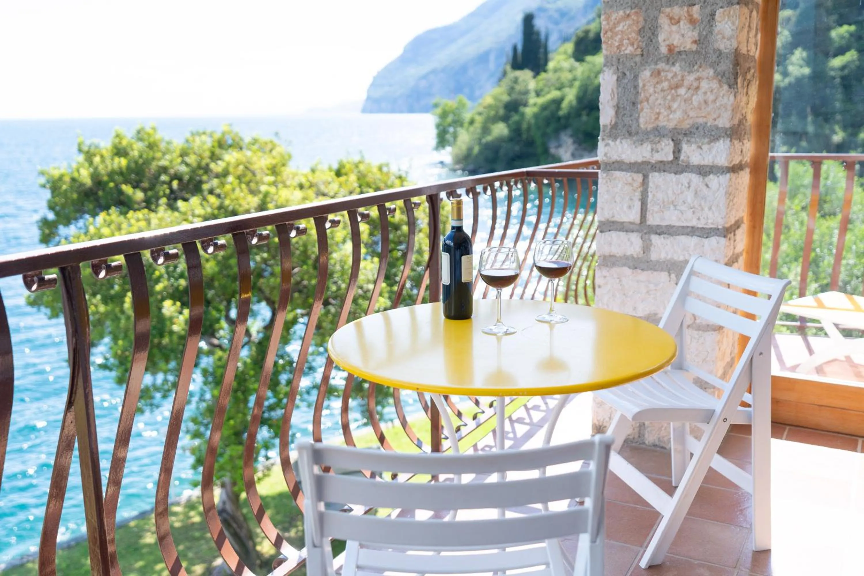 Day in Hotel Forbisicle