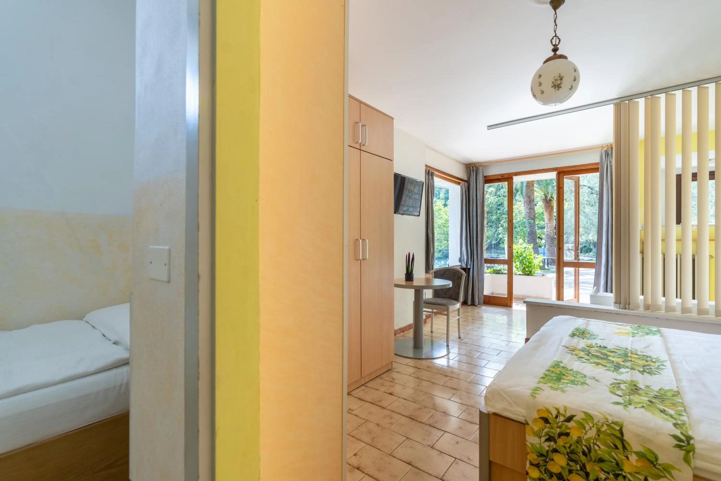 Bed in Hotel Forbisicle