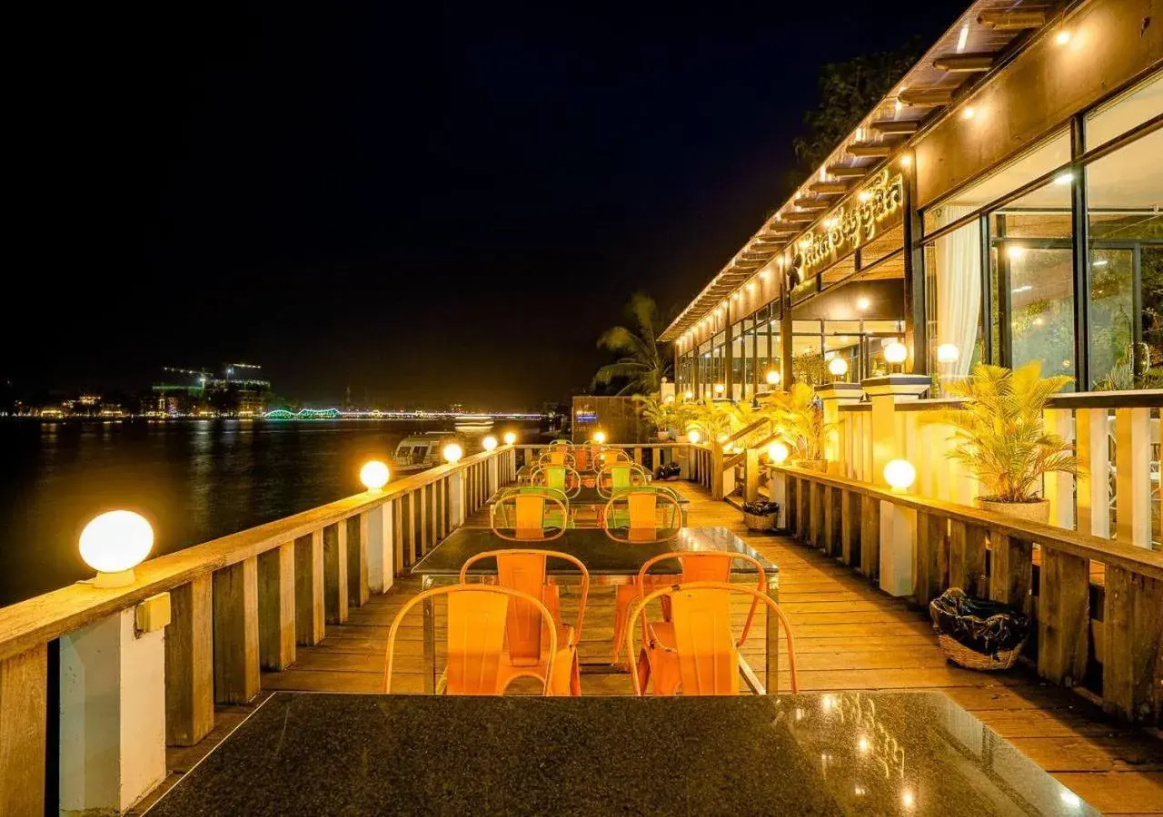 Restaurant/places to eat in Kampot View Boutique Restaurant/places to eat in Kampot View Boutique