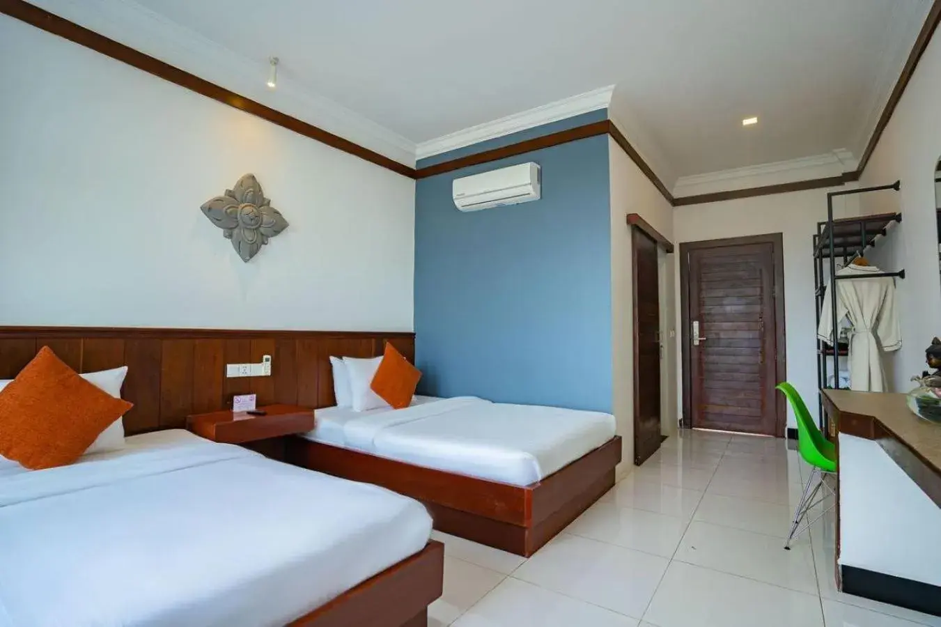 Deluxe Twin Room in Kampot View Boutique Deluxe Twin Room in Kampot View Boutique