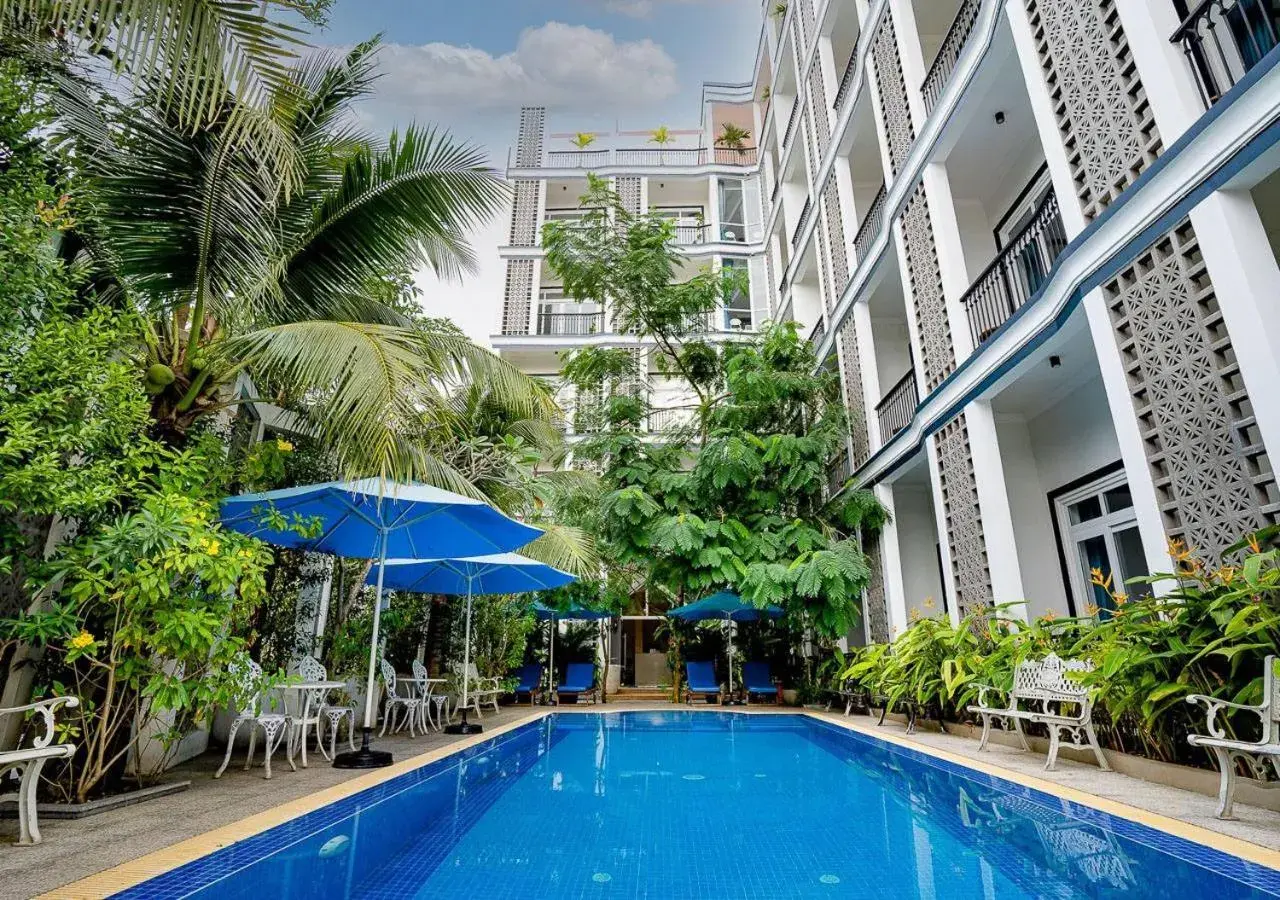 Swimming pool in Kampot View Boutique Swimming pool in Kampot View Boutique