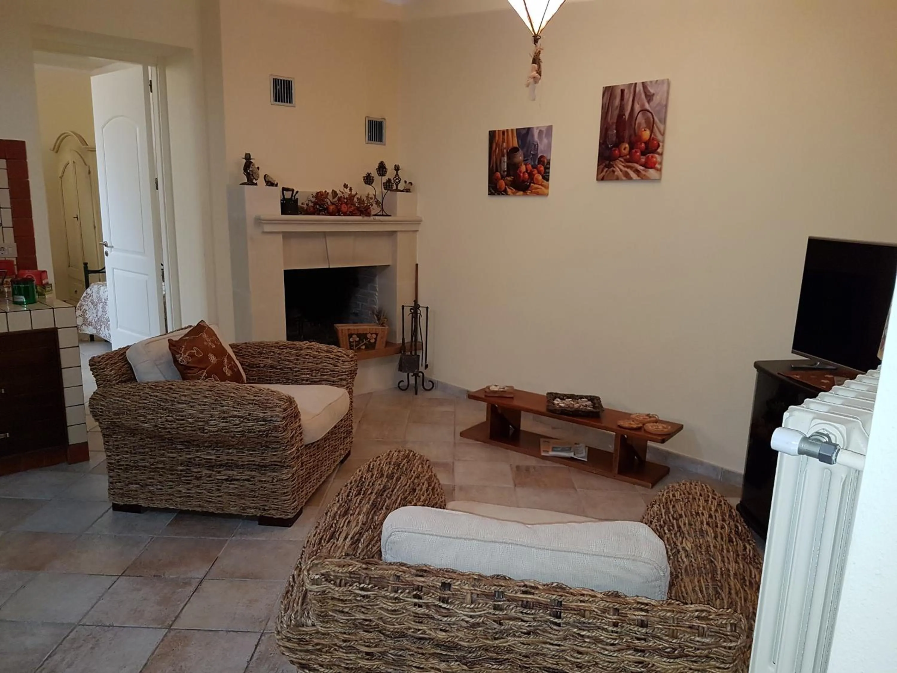 Communal lounge/ TV room in B&B Verardo