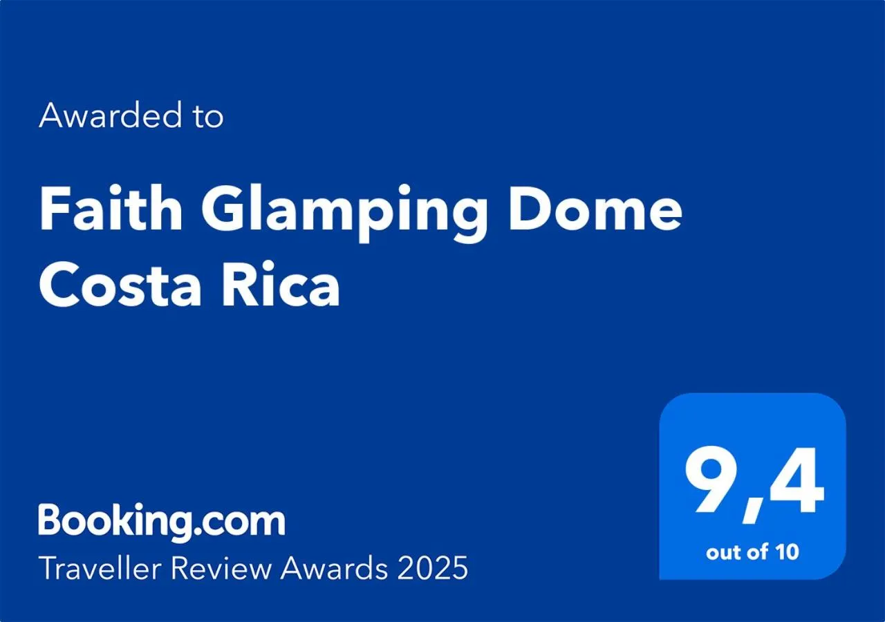 Property building in Hotel Faith Glamping Dome Costa Rica