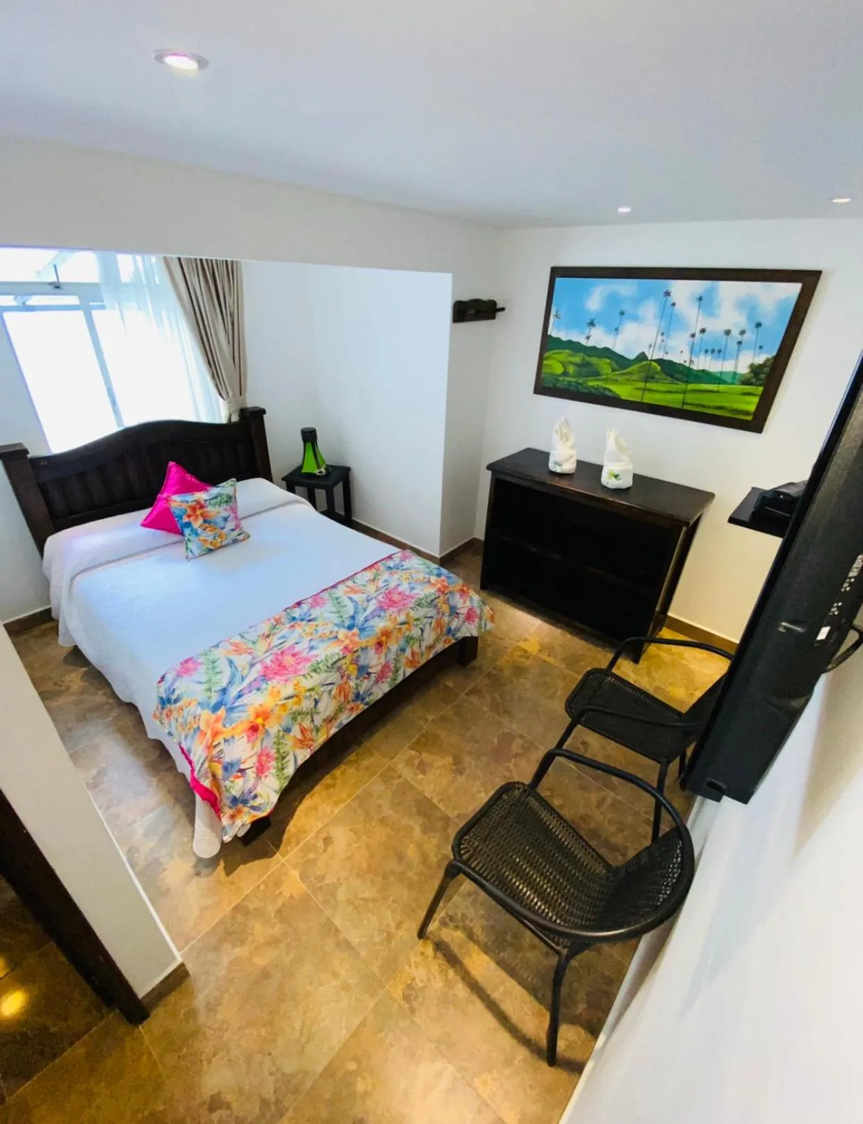 Decorative detail, Bed in Hotel Boutique Palmas de Salento