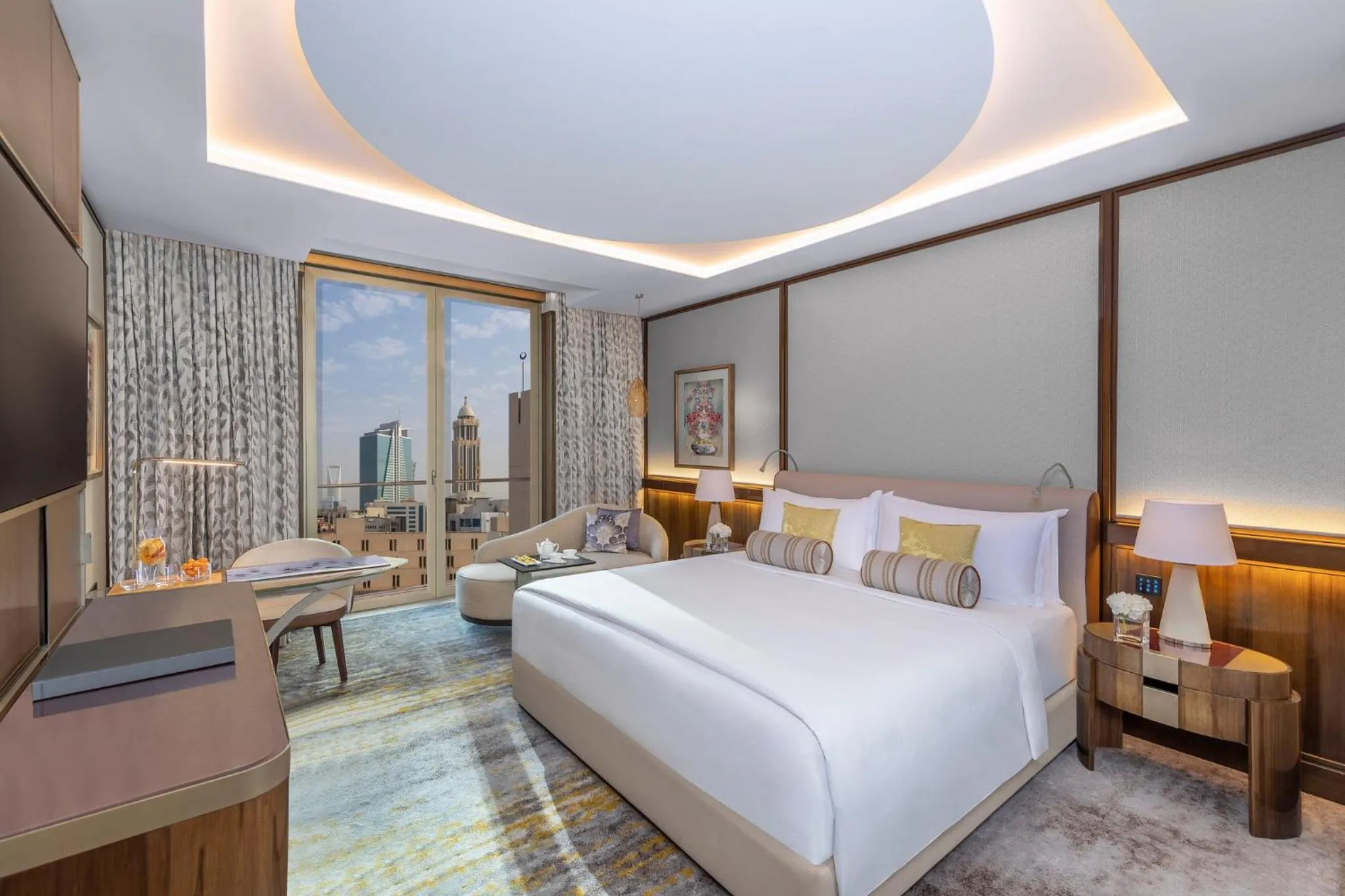 Bedroom, Bed in Mandarin Oriental Al Faisaliah, Riyadh