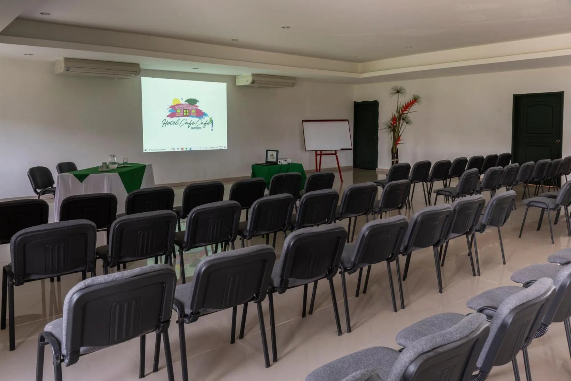 Meeting/conference room in Hotel Campestre Cafe Cafe