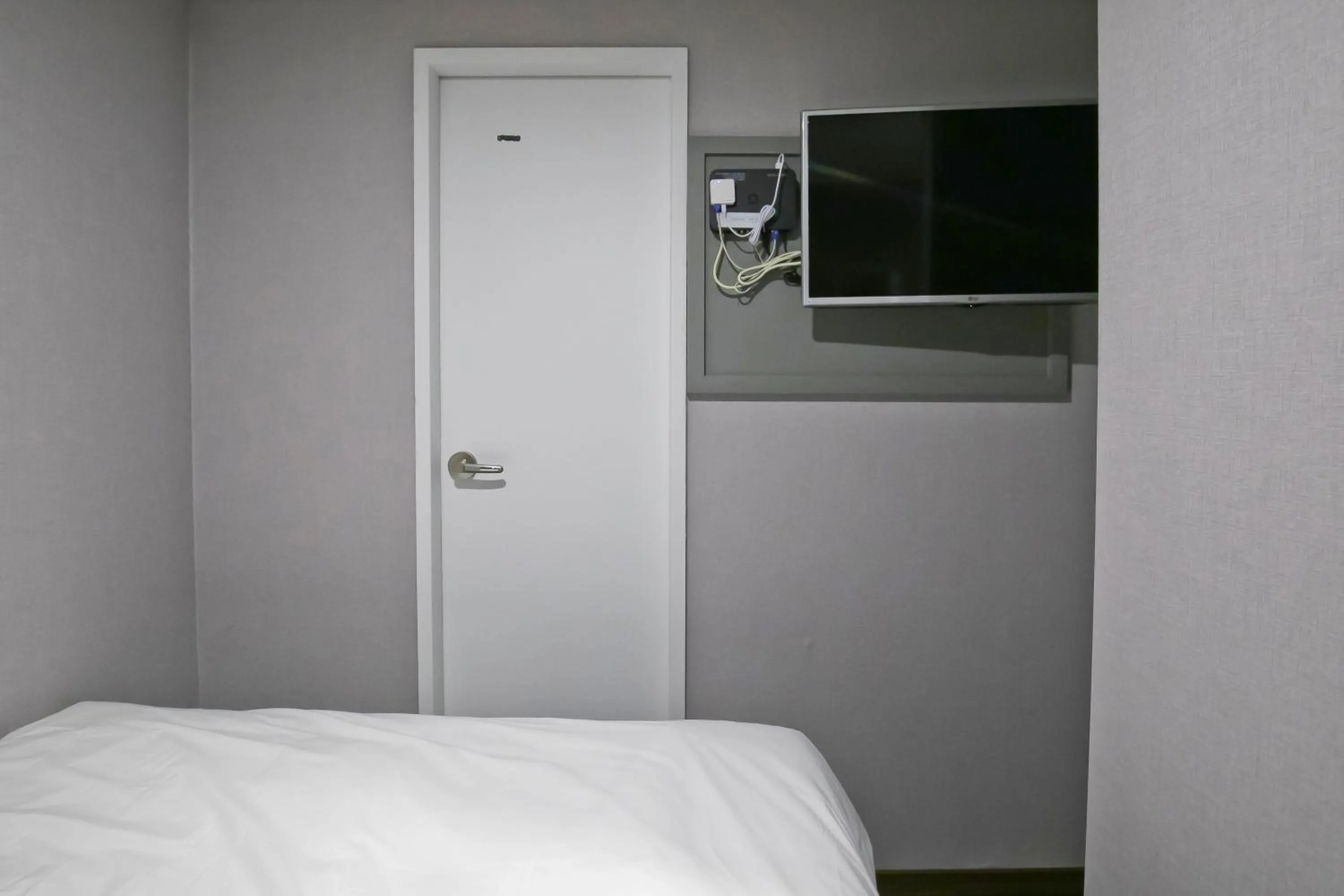 Bed in Philstay Myeongdong Station