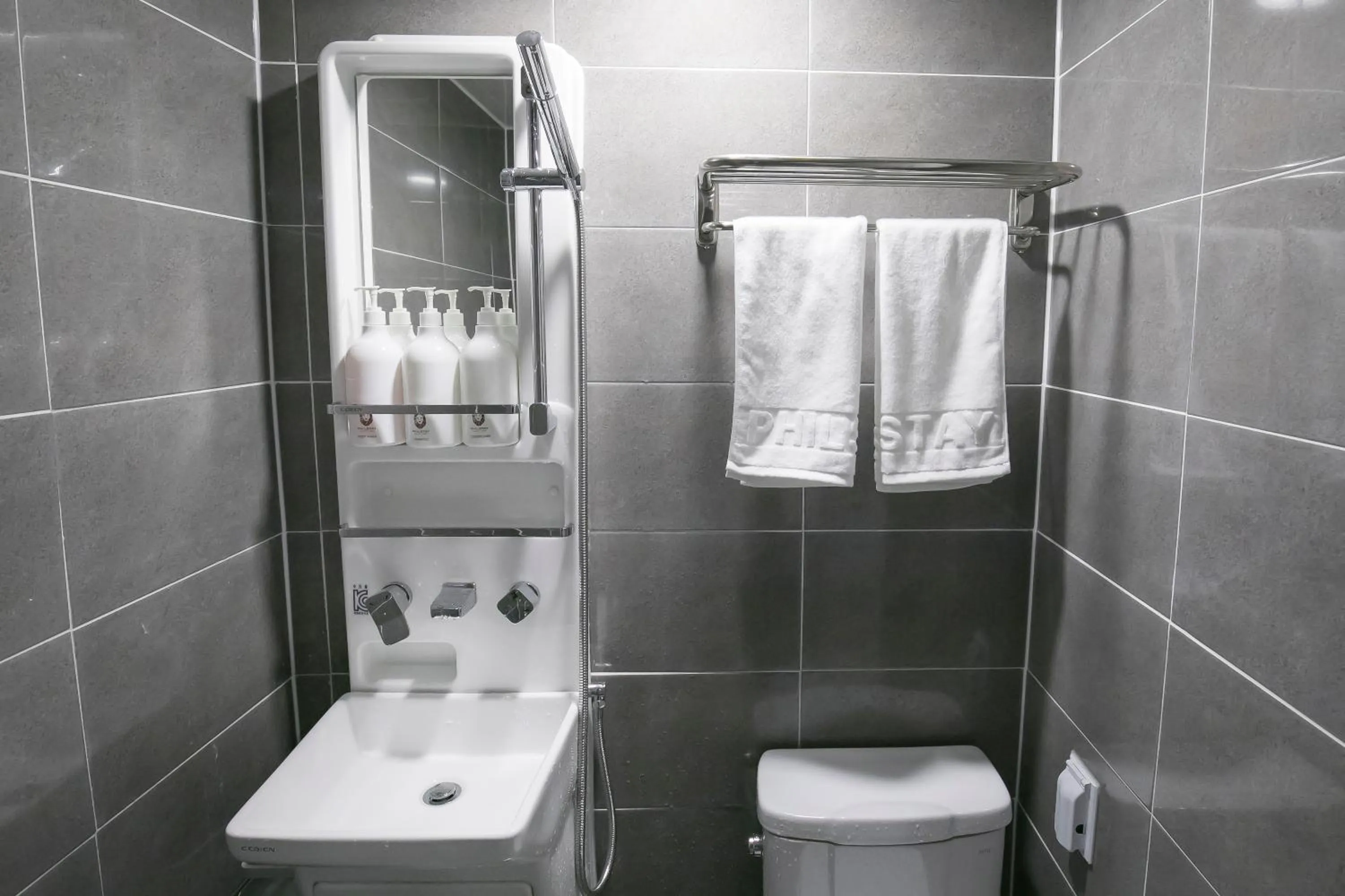 Bathroom in Philstay Myeongdong Station