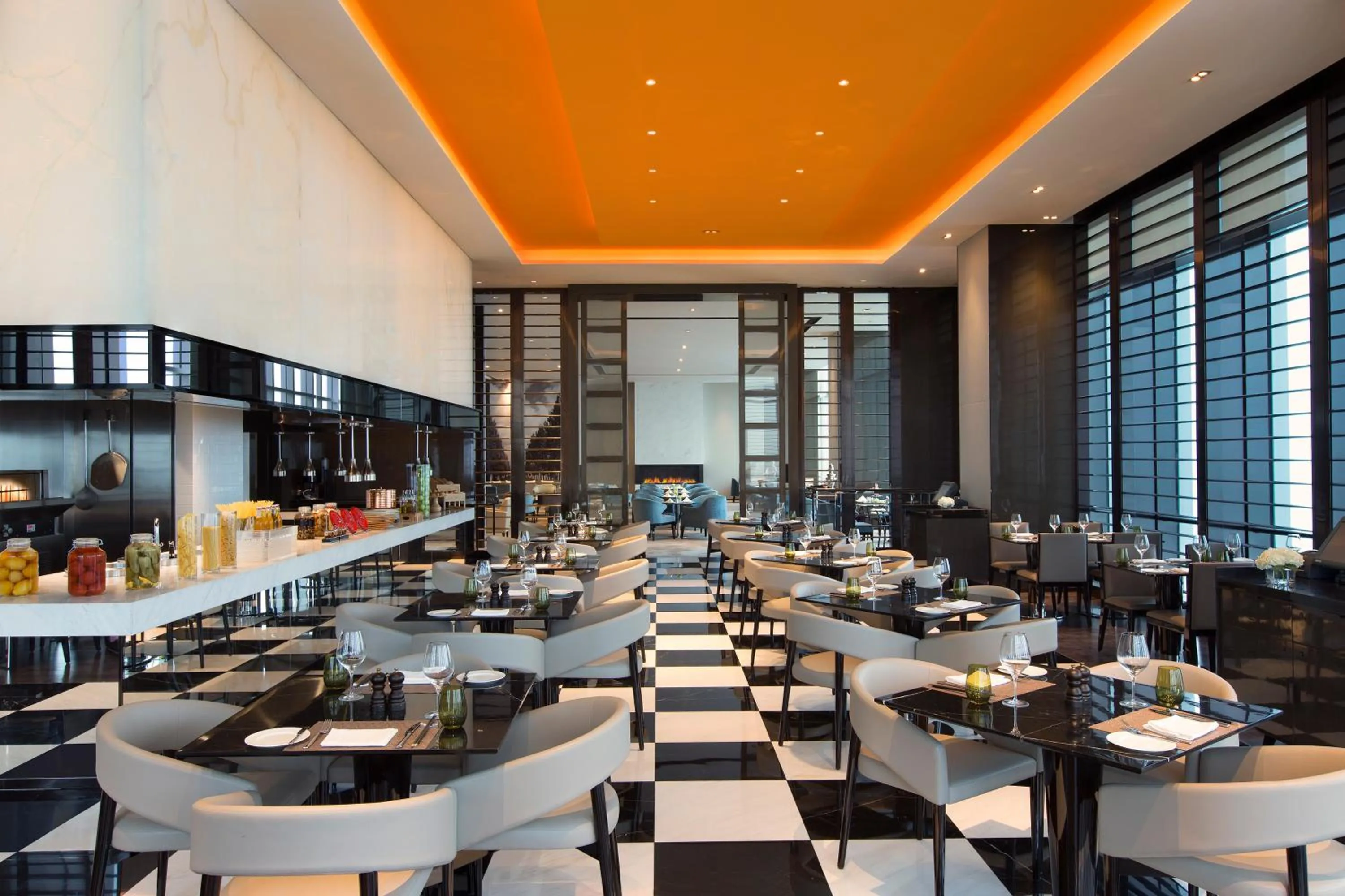 Restaurant/places to eat in Niccolo Chongqing