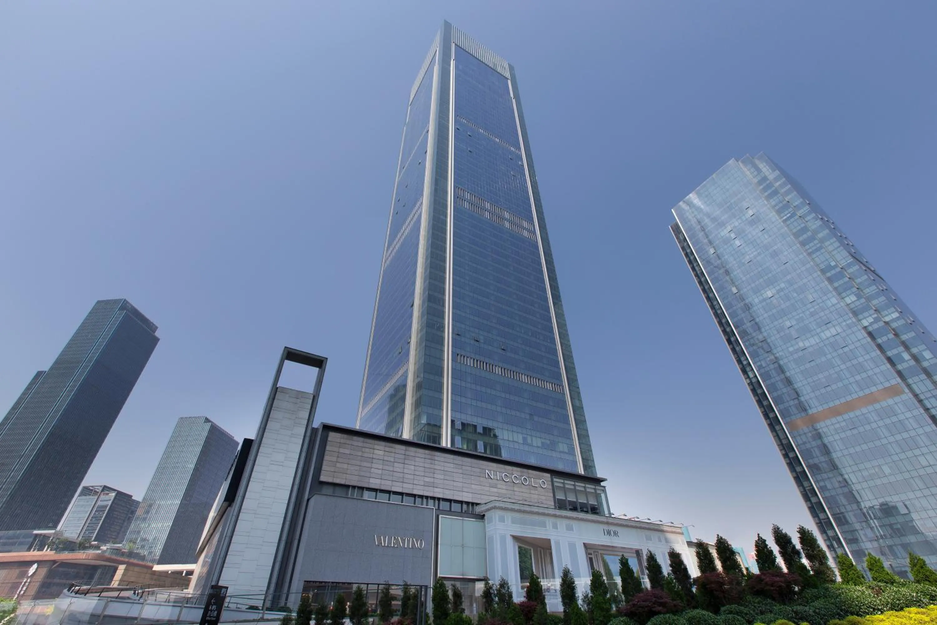 Facade/entrance in Niccolo Chongqing