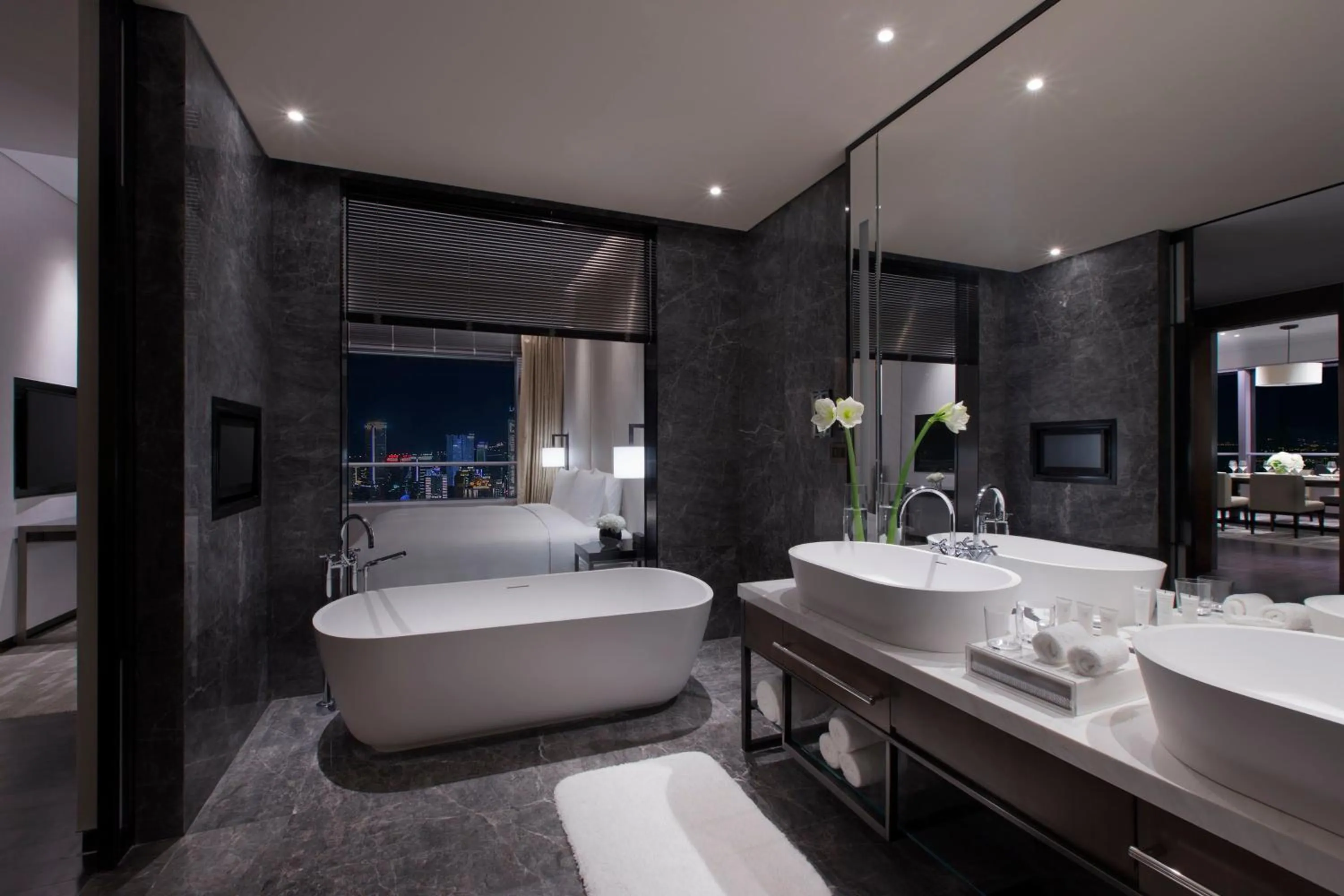 Bathroom in Niccolo Chongqing