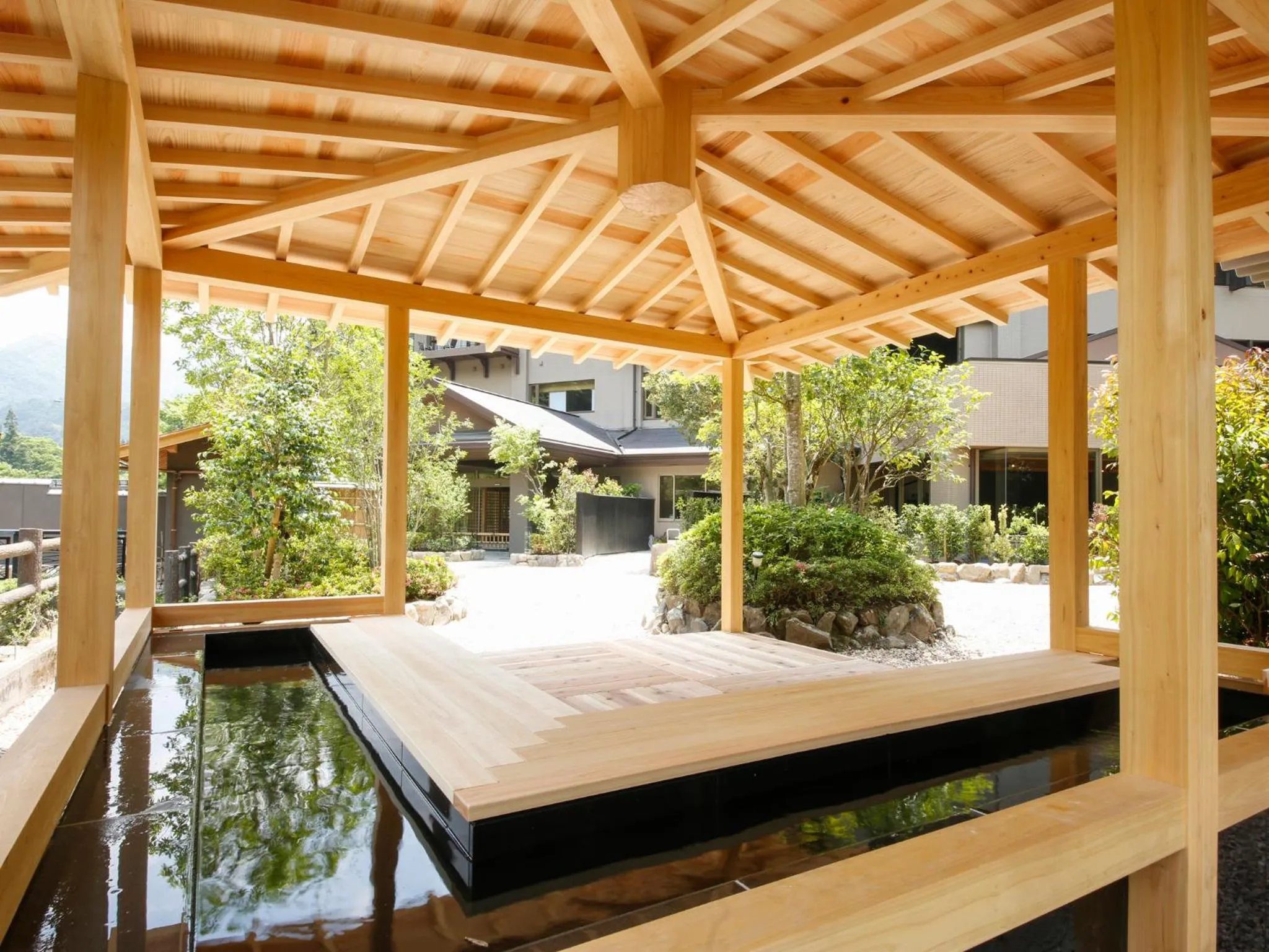 Facade/entrance in Asan Kotonami