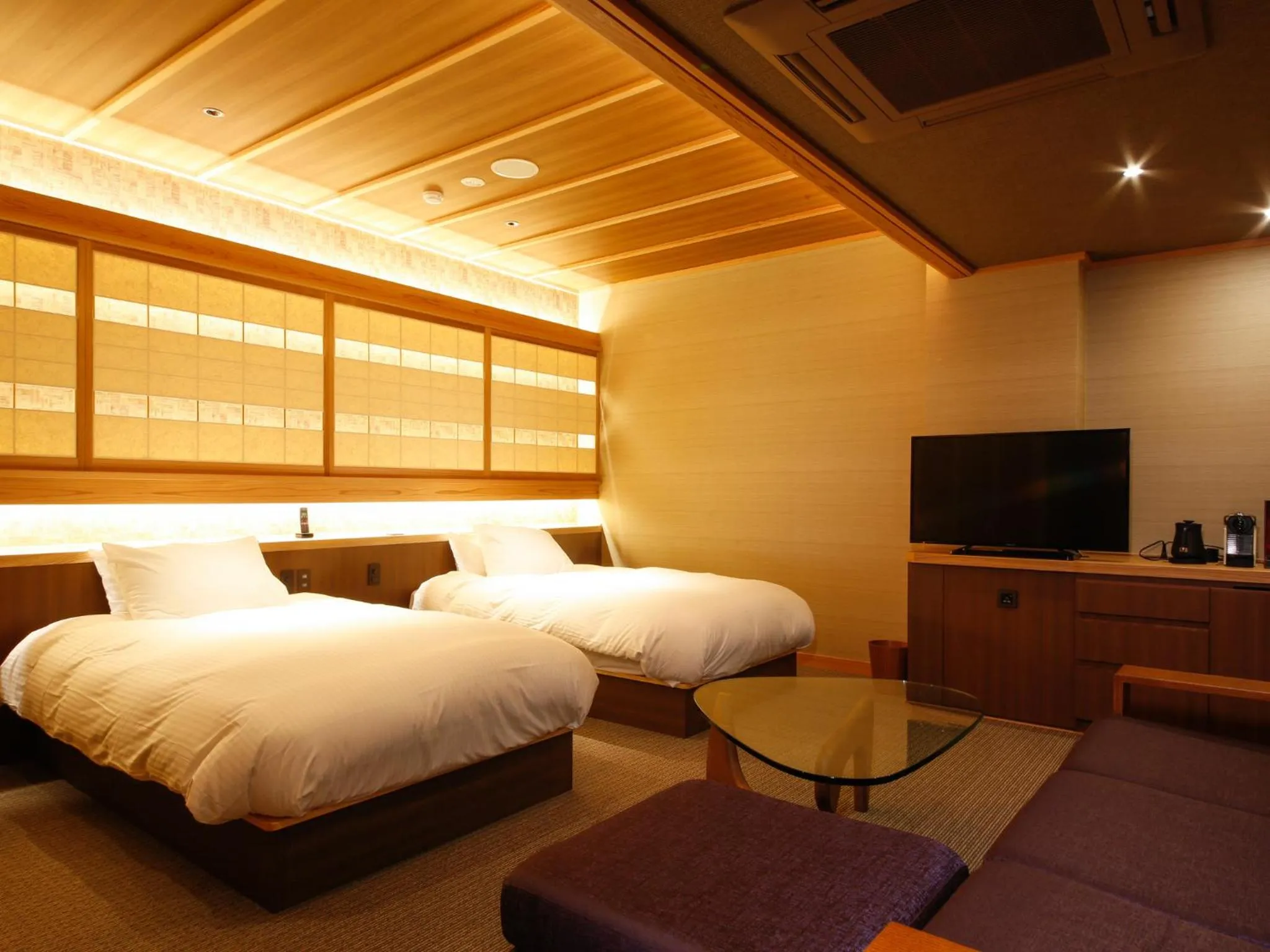 Photo of the whole room, Bed in Asan Kotonami