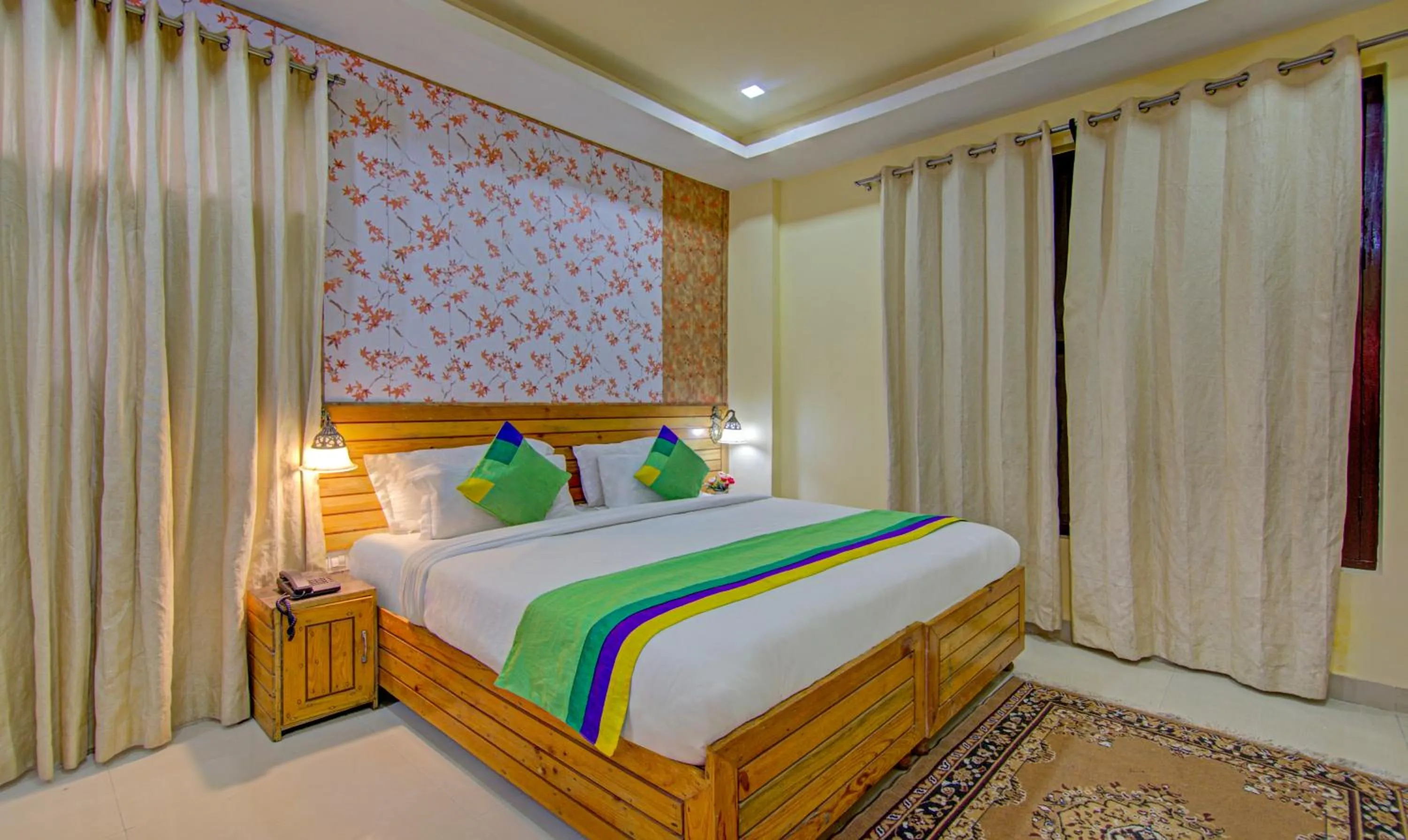 Bedroom, Bed in Treebo Roshan House with Valley View