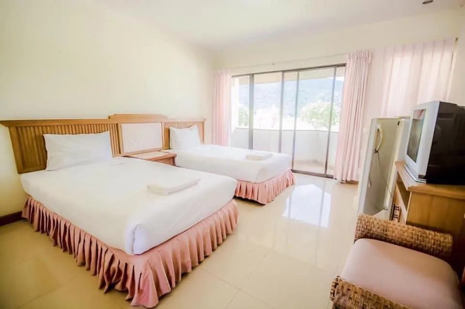 Bed in Samerdrow Khao Yai