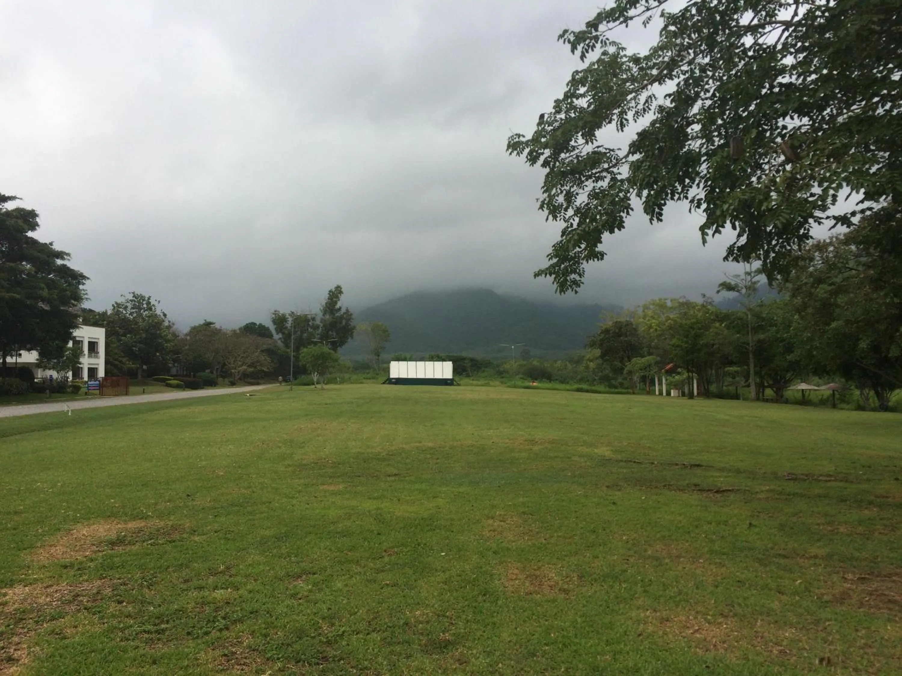 Samerdrow Khao Yai
