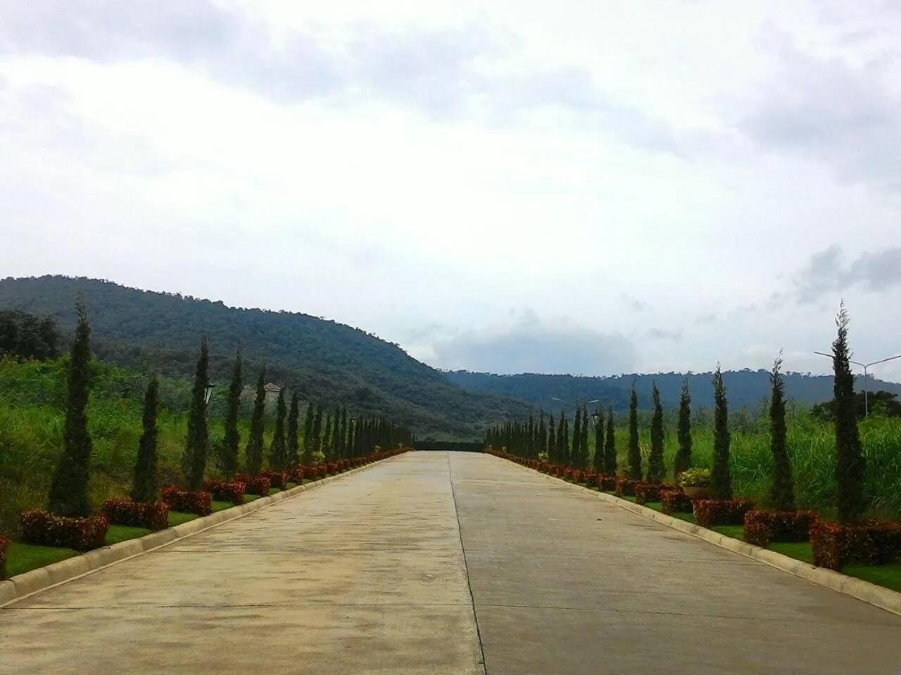 Samerdrow Khao Yai