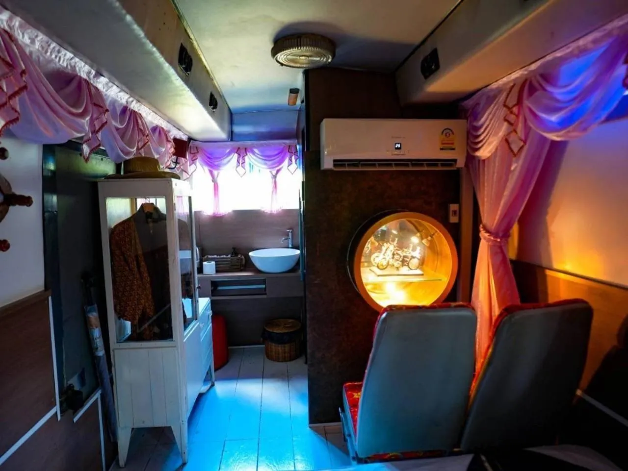 Photo of the whole room in The Antique Riverside Resort