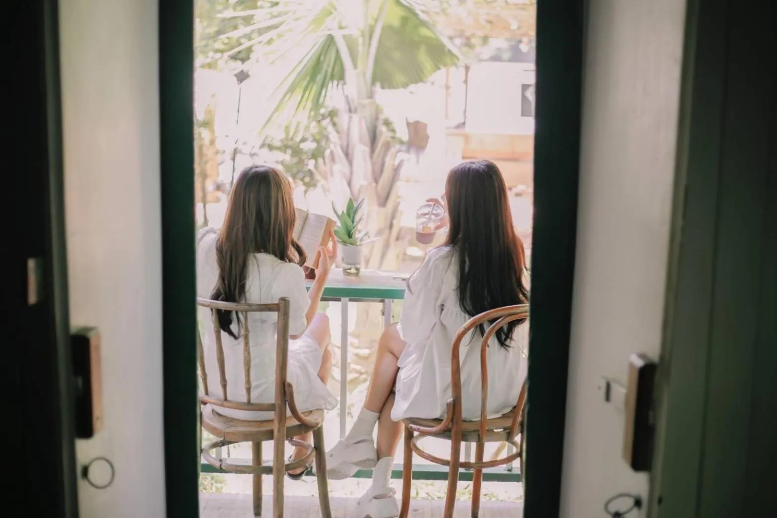 Guests in The Antique Riverside Resort