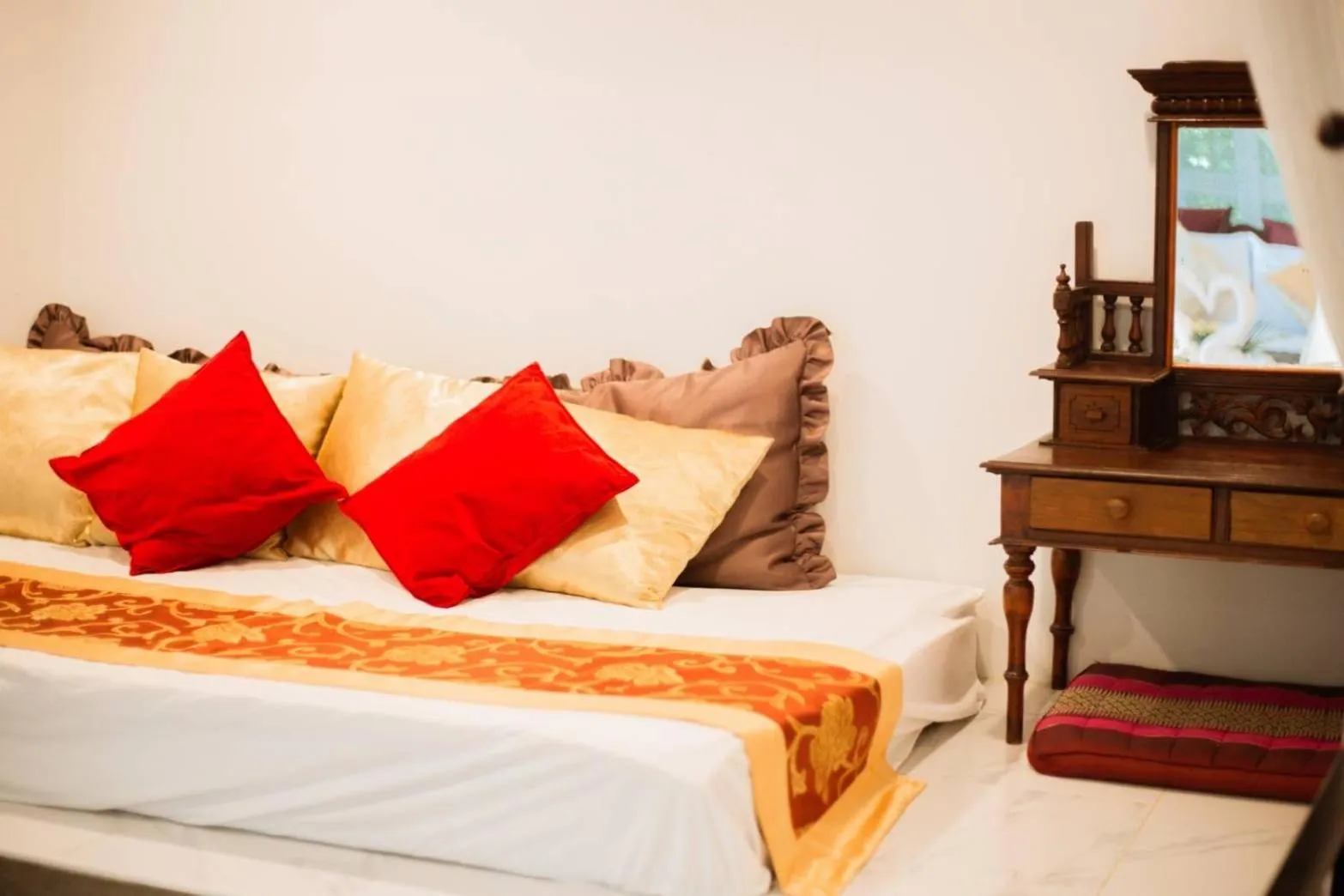 Bedroom, Bed in The Antique Riverside Resort