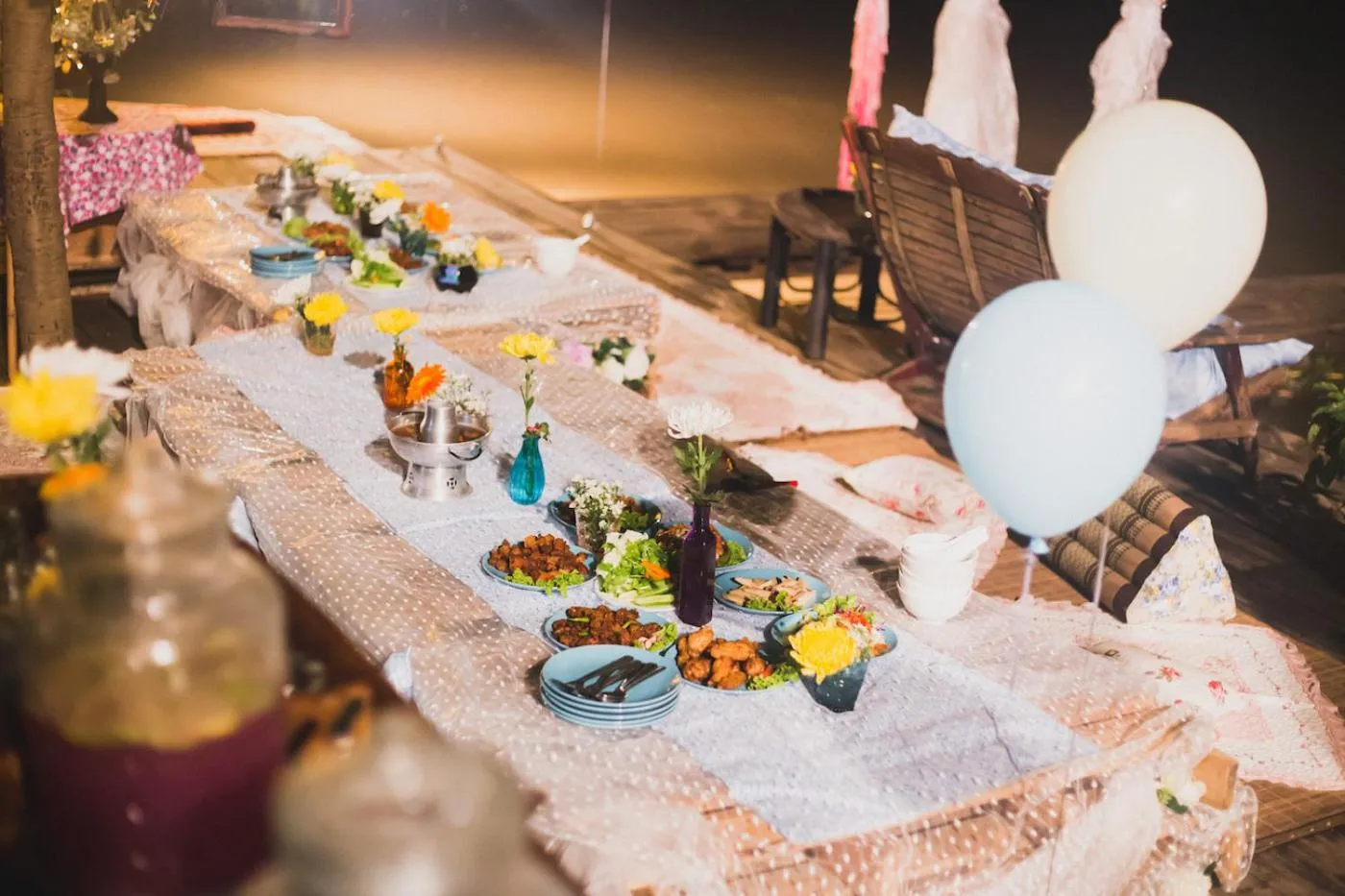 Restaurant/places to eat in The Antique Riverside Resort