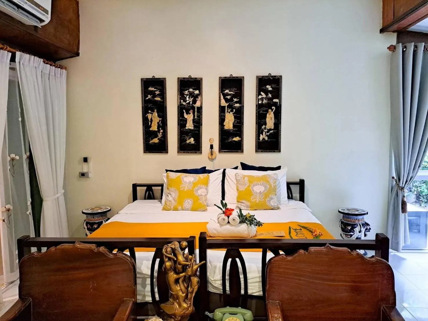 Bedroom, Bed in The Antique Riverside Resort