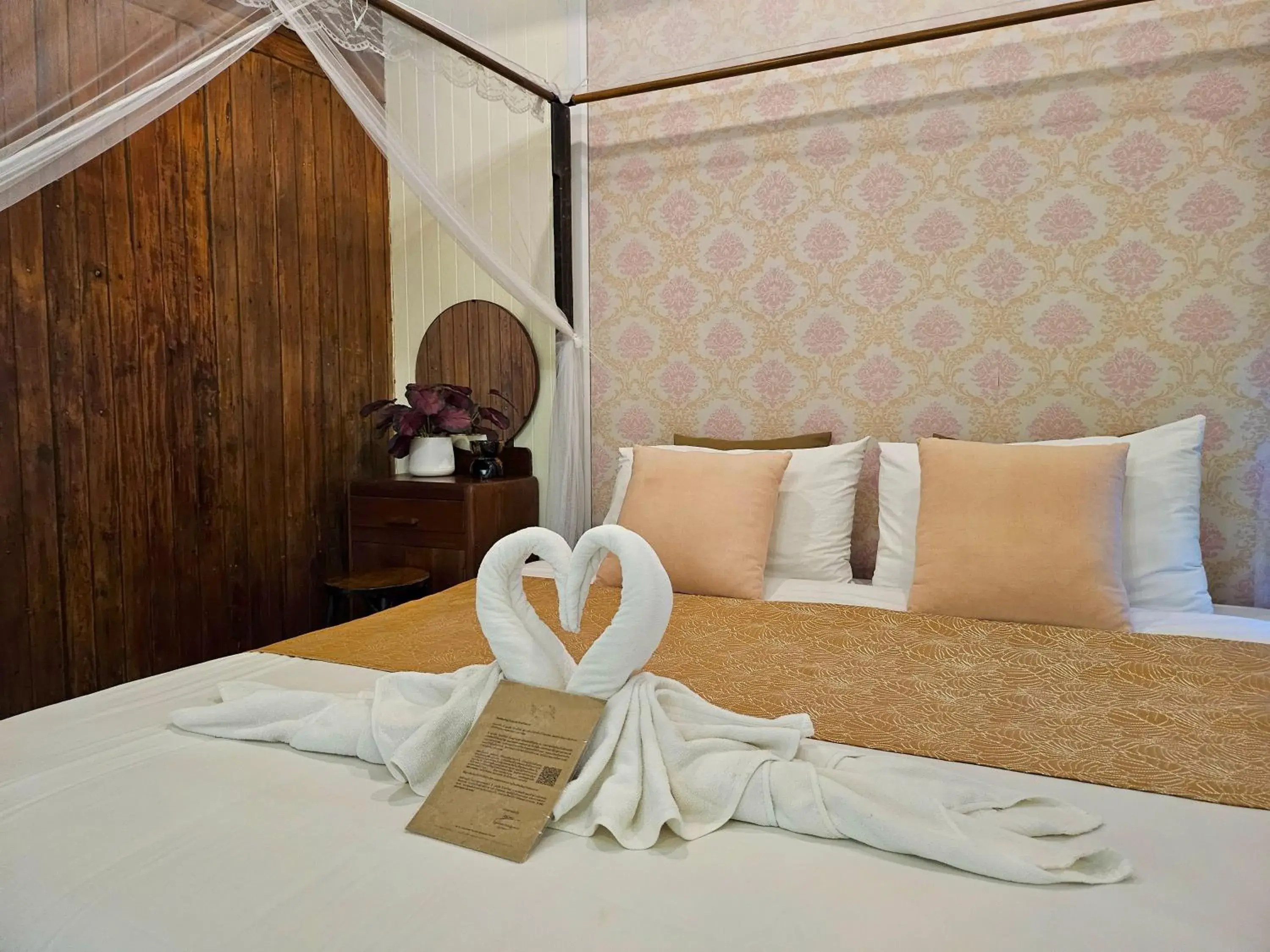 Bed in The Antique Riverside Resort Bed in The Antique Riverside Resort