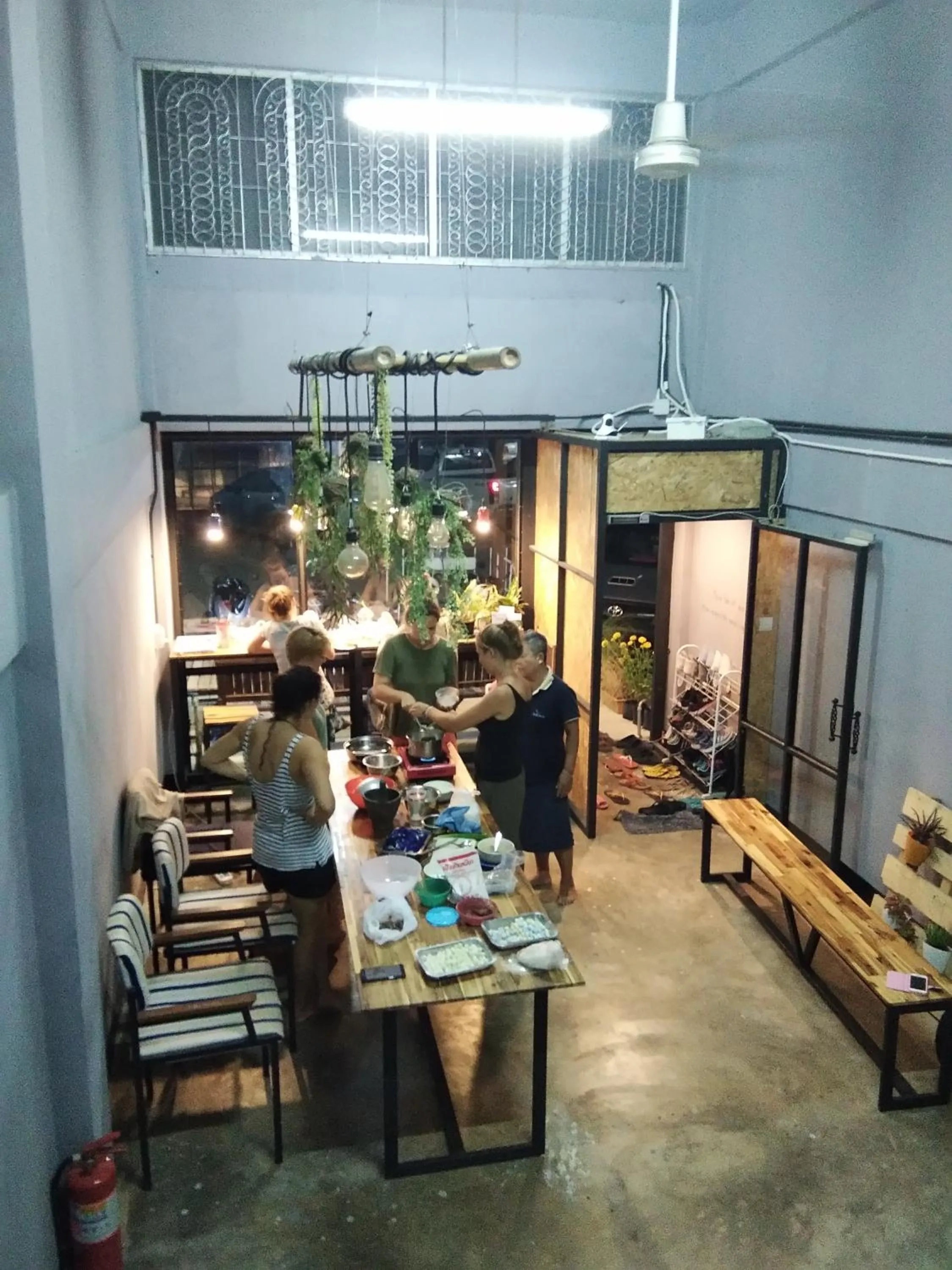 Restaurant/places to eat in Asleep Hostel