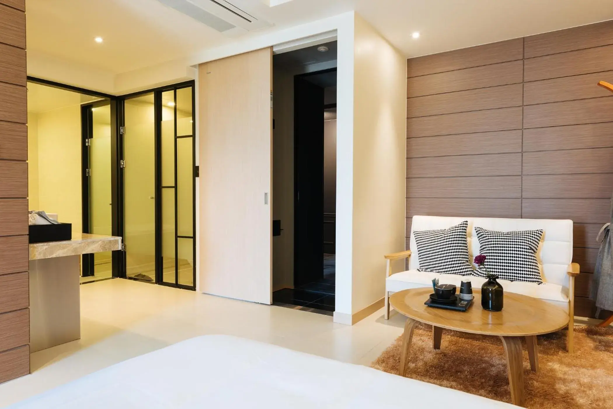 Superior Twin Room in Boutique Hotel XYM Pyeongtaek Superior Twin Room in Boutique Hotel XYM Pyeongtaek