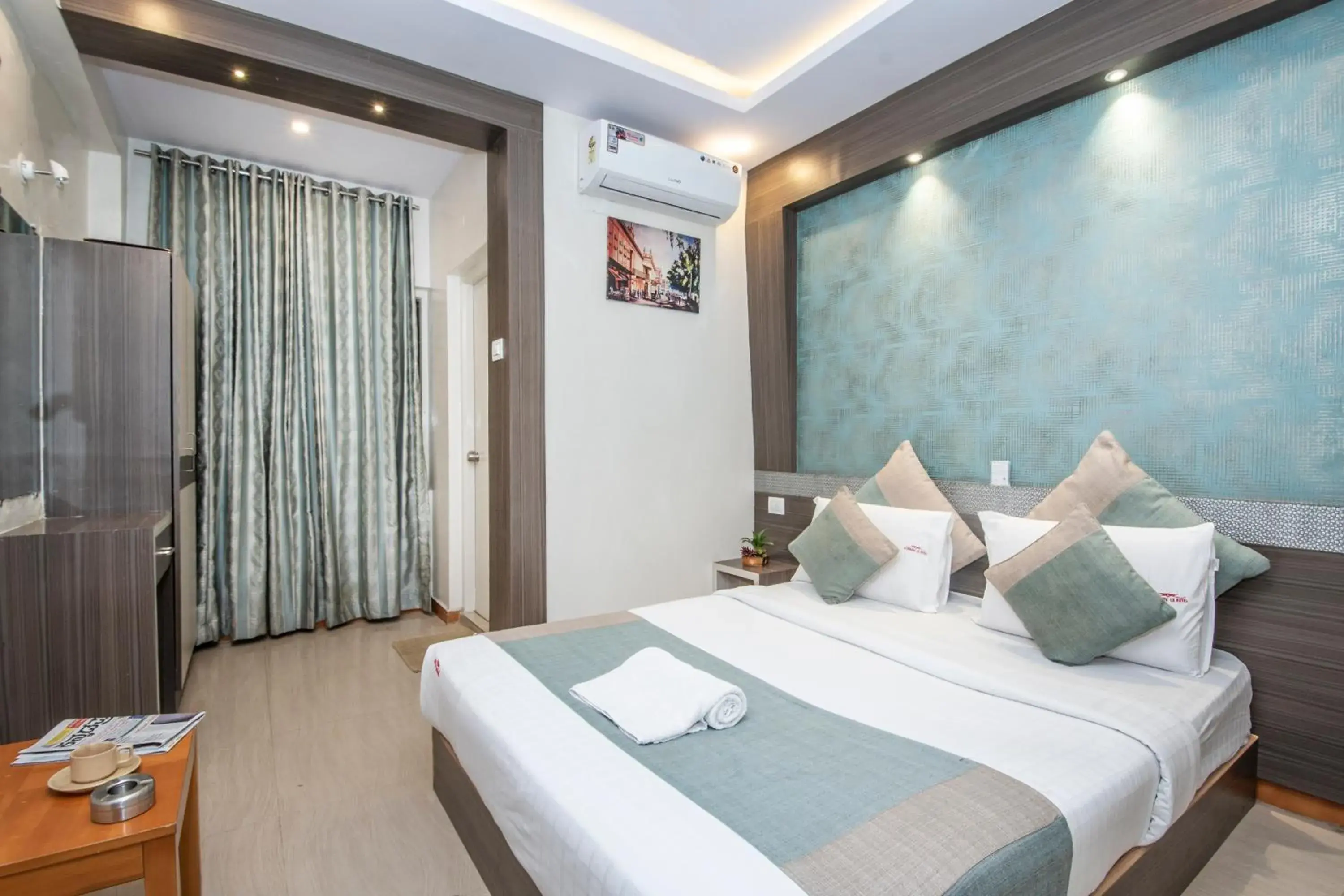 Bed in Aishwarya Le Royal Bed in Aishwarya Le Royal