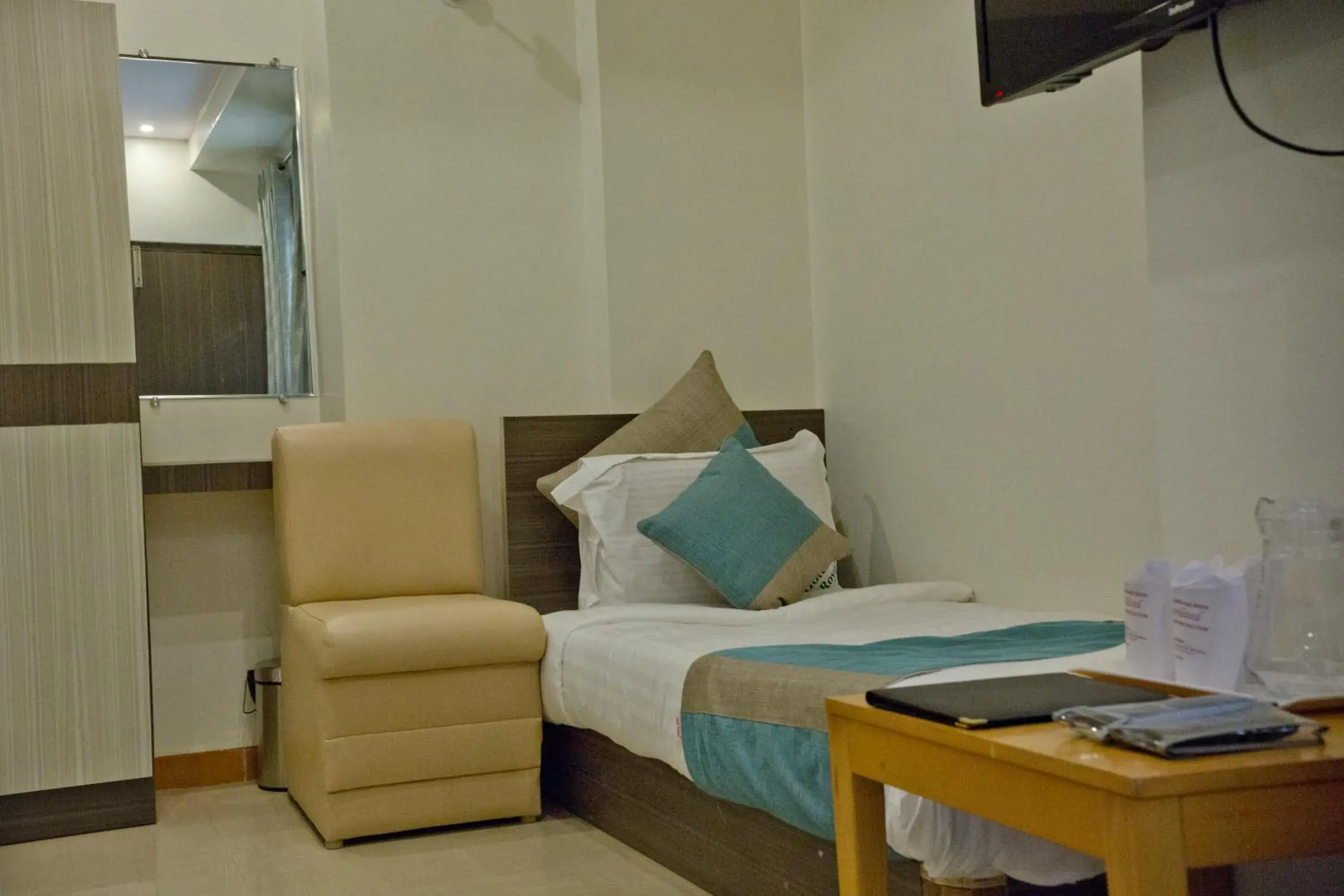 Bed in Aishwarya Le Royal Bed in Aishwarya Le Royal