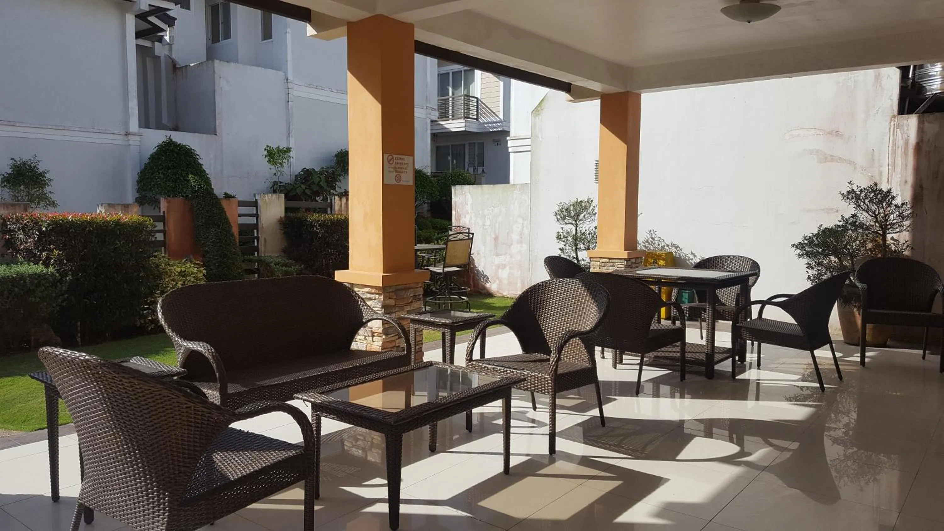 Property building in Tagaytay Hampton Villa