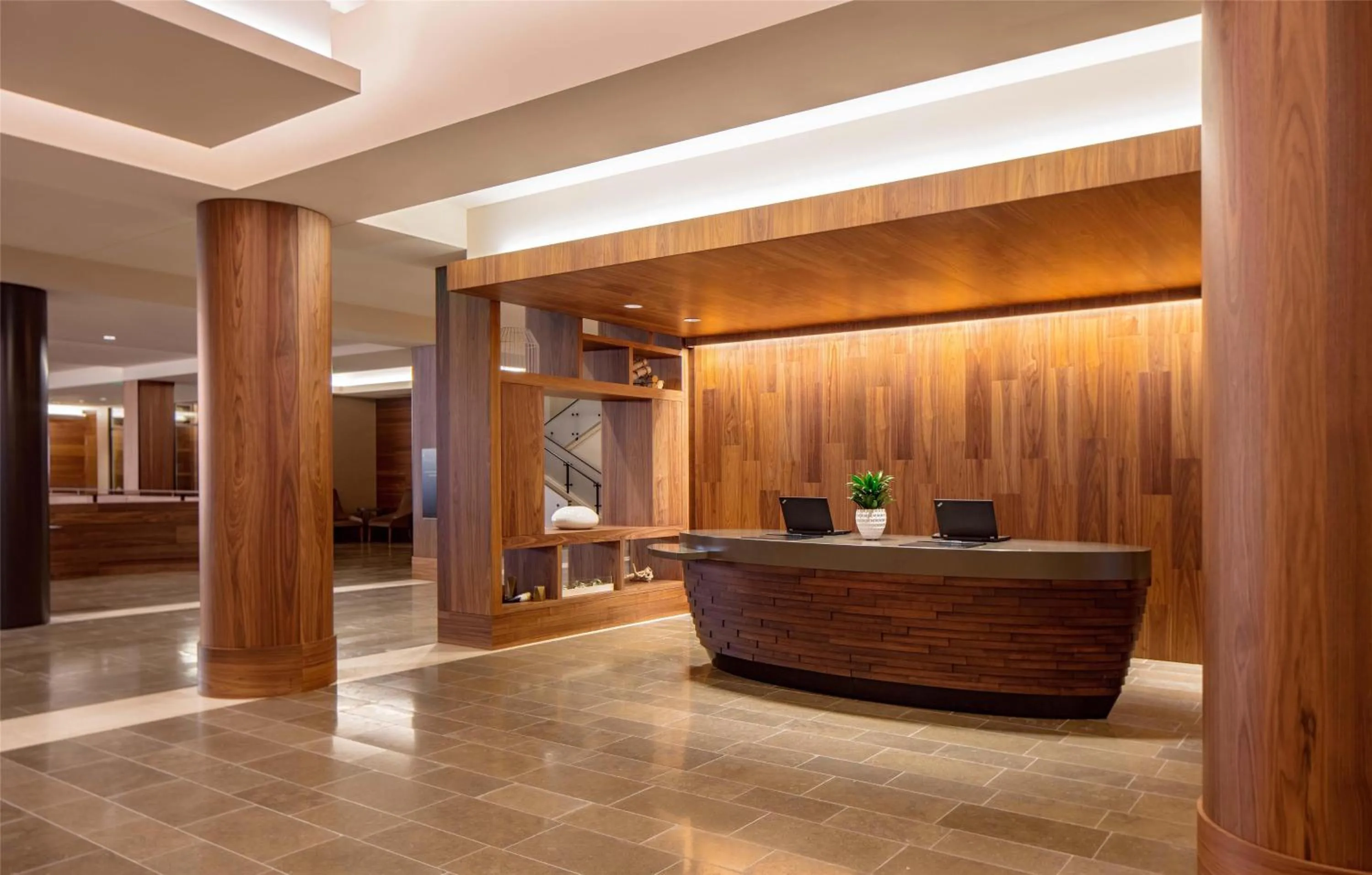 Lobby or reception in Hyatt Regency Lake Washington at Seattle's Southport
