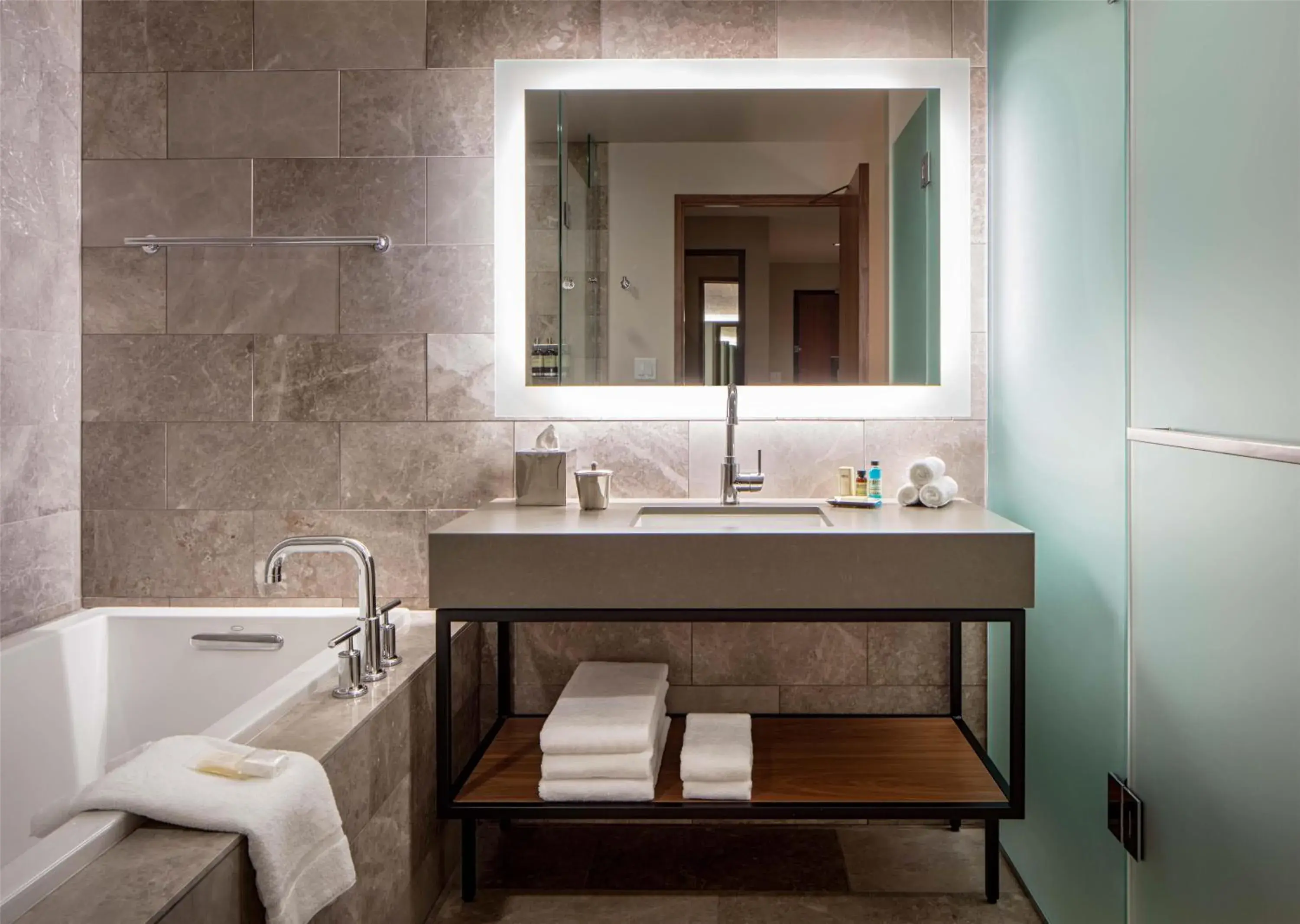 Bathroom in Hyatt Regency Lake Washington at Seattle's Southport Bathroom in Hyatt Regency Lake Washington at Seattle's Southport