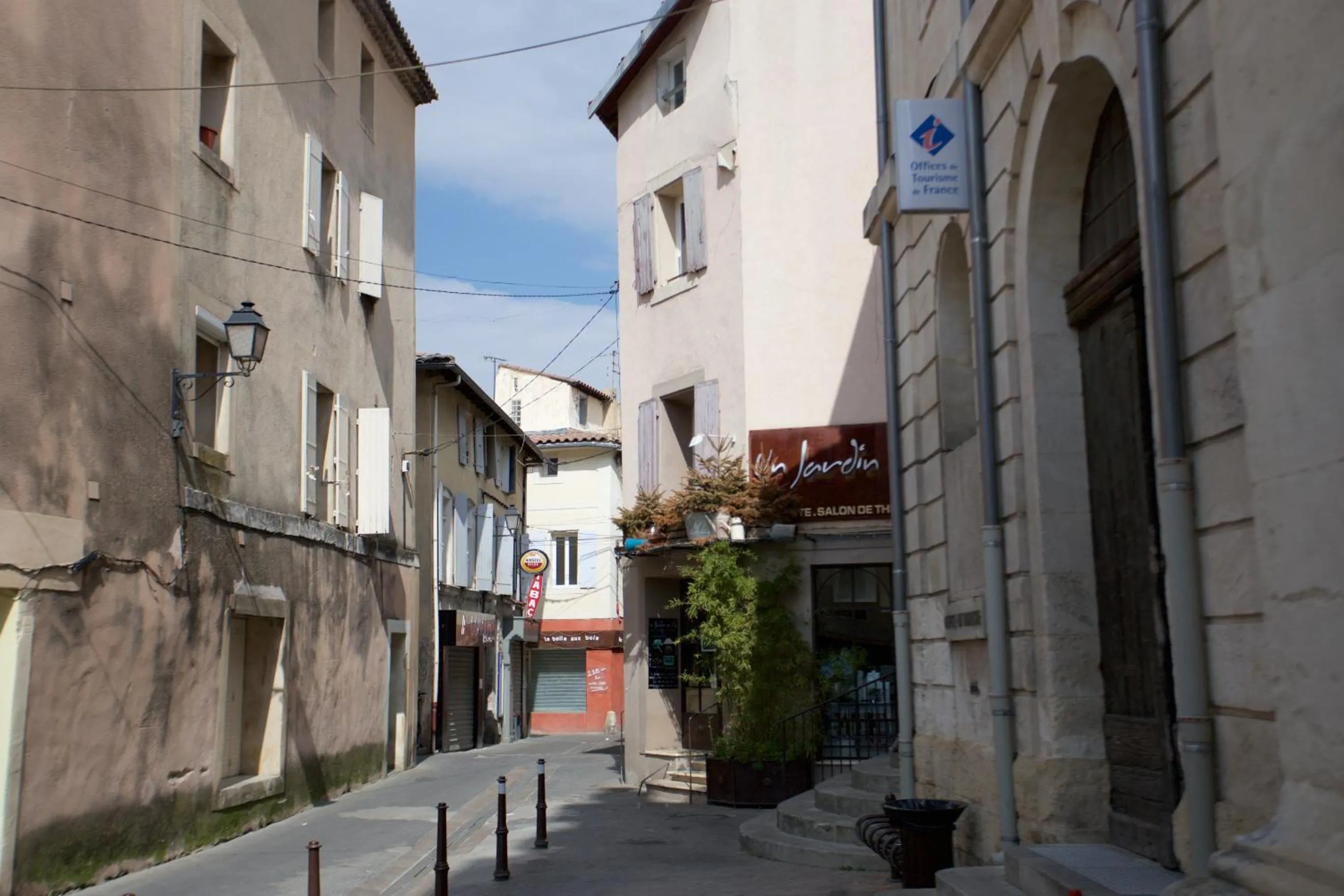 City view in Appartement spacieux Rochereau