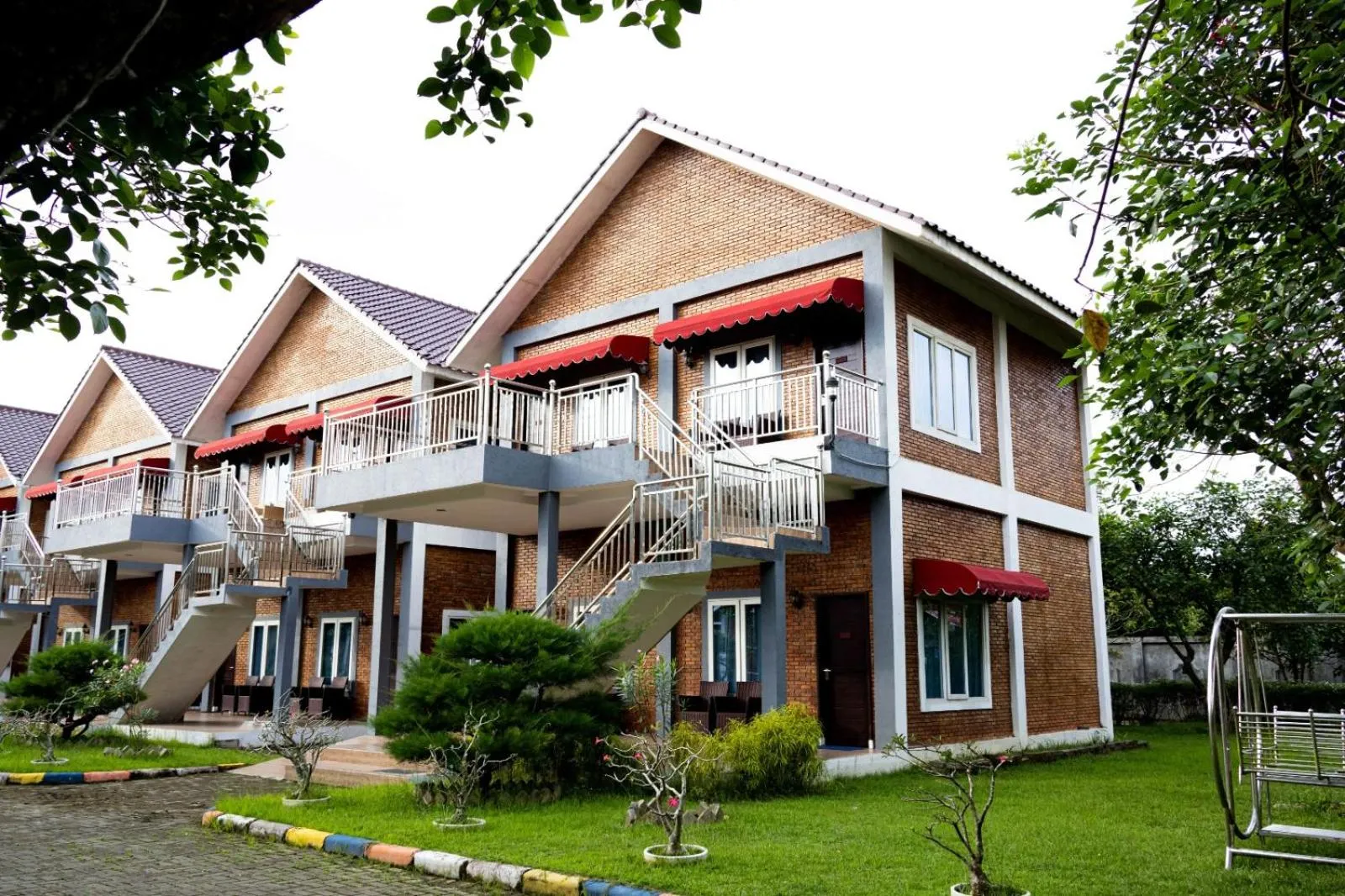 Property building in Thong's Inn Hotel Kualanamu