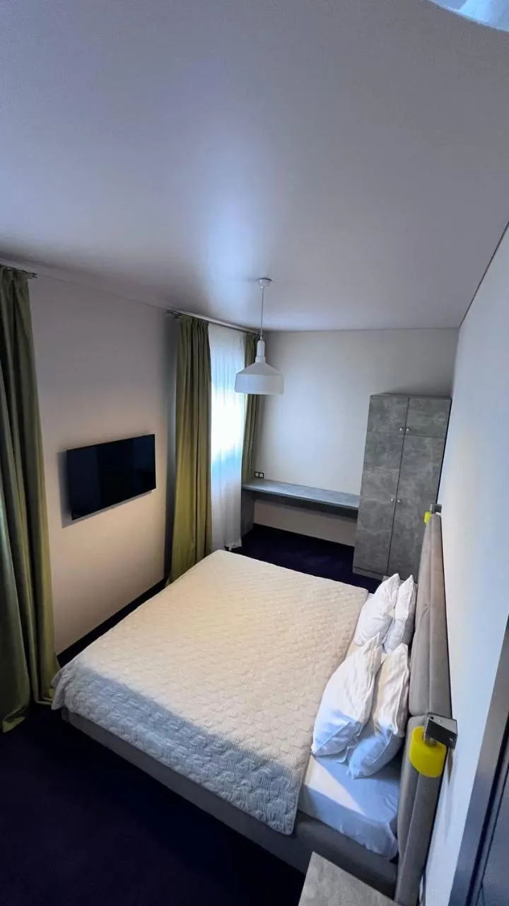 Bed in Horizon Hotel