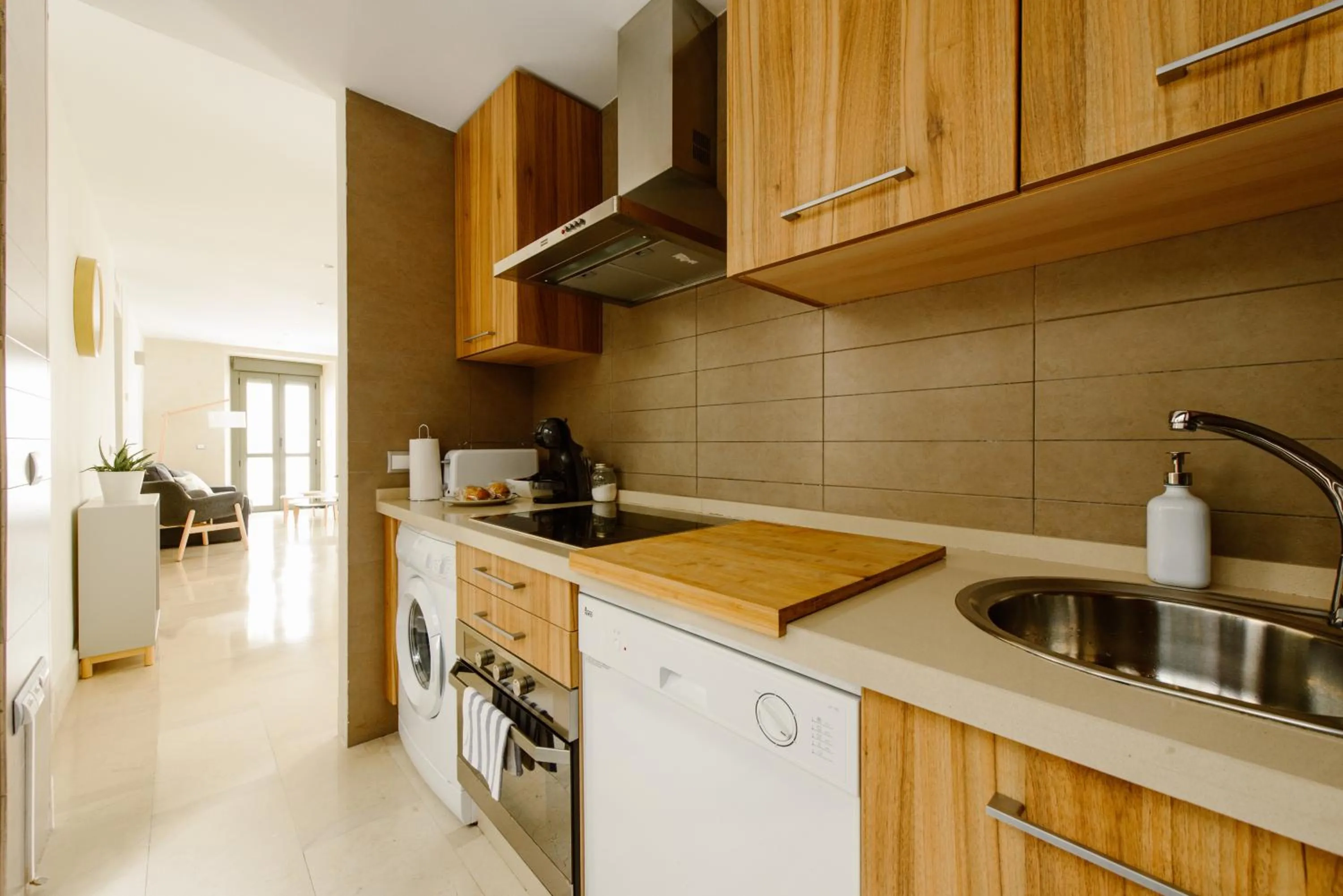 1E Azofaifo St Apartment