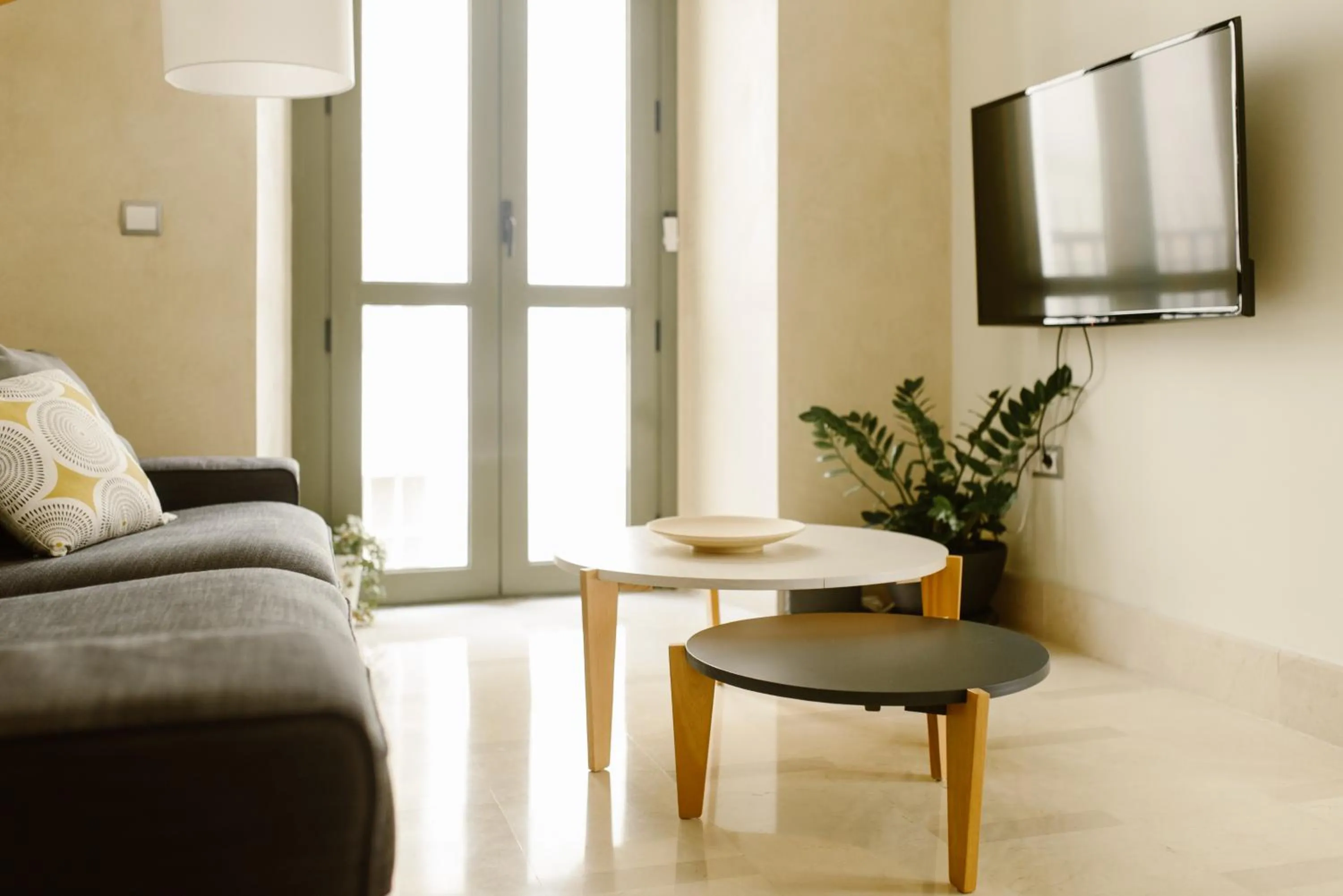 1E Azofaifo St Apartment