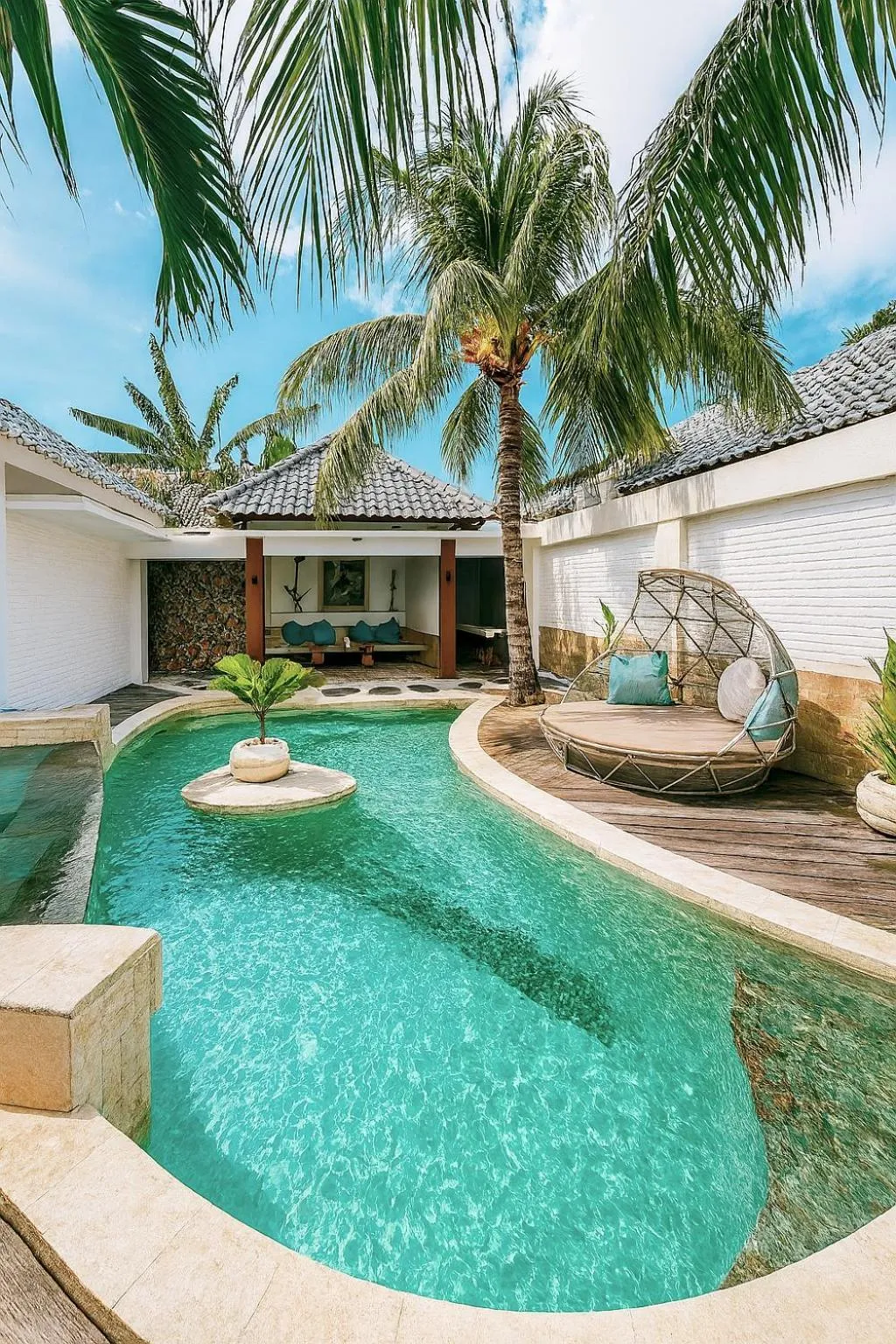 The White Key Luxury Villas